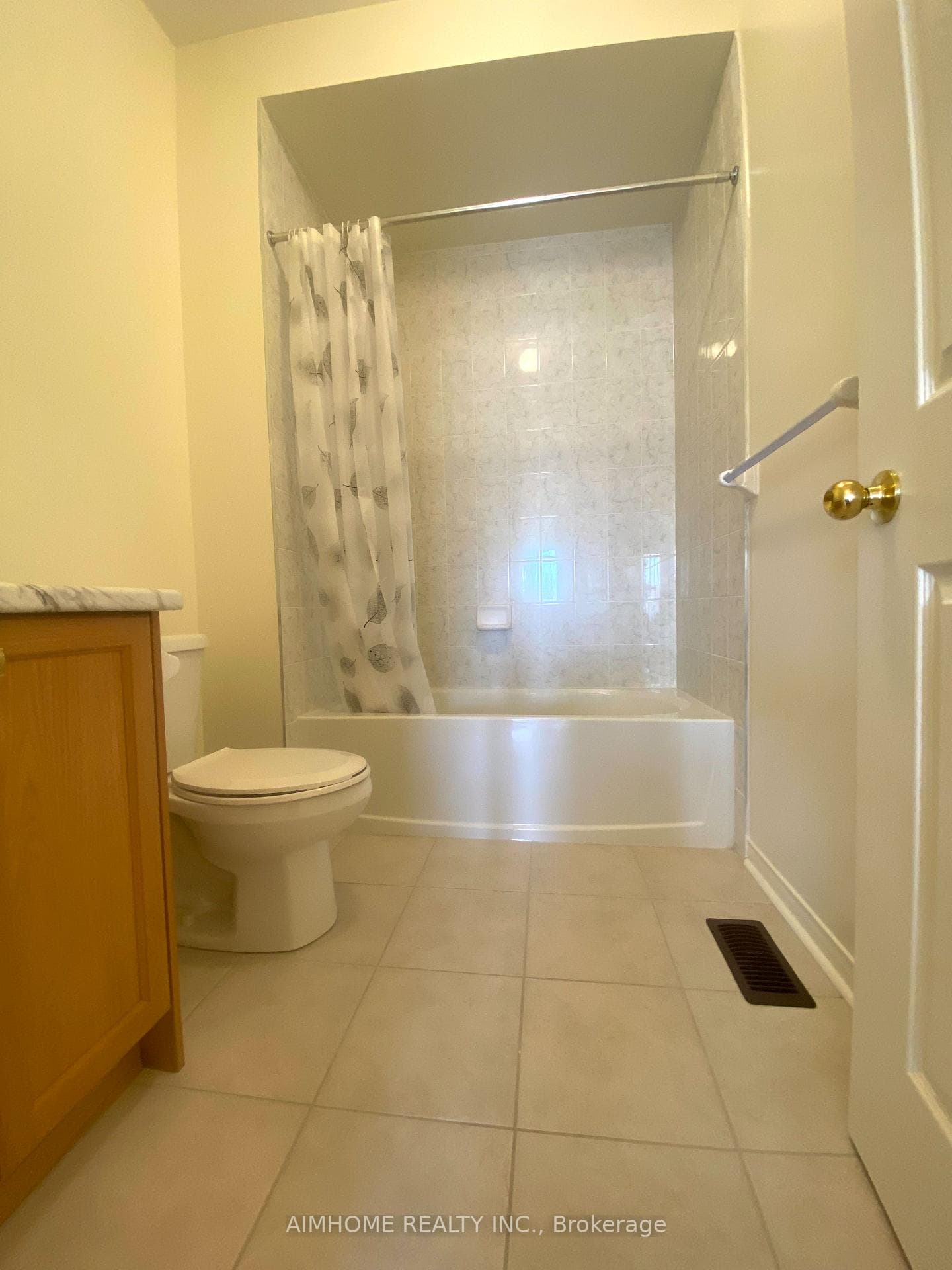16 Slaney Street photo 5