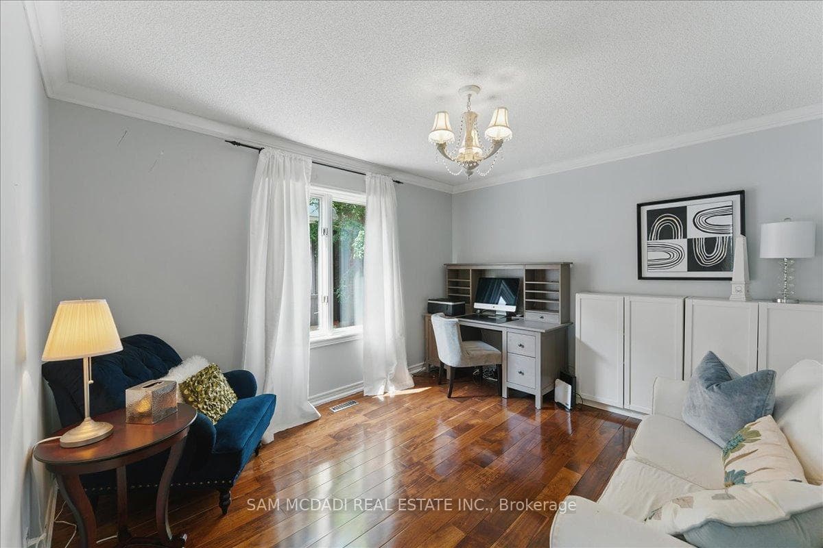 1463 Bayshire Drive photo 7
