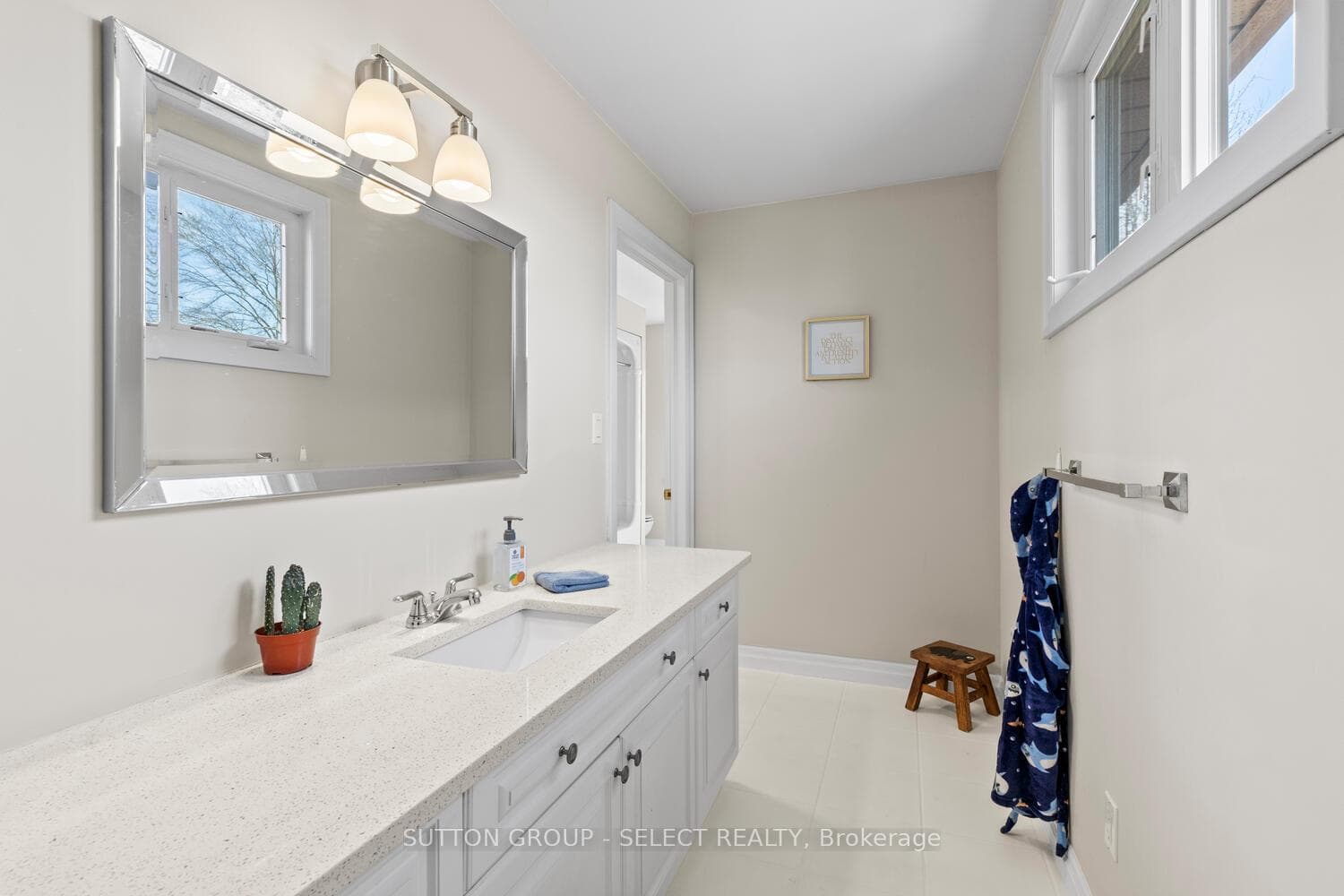 2610 Emerson Street photo 28