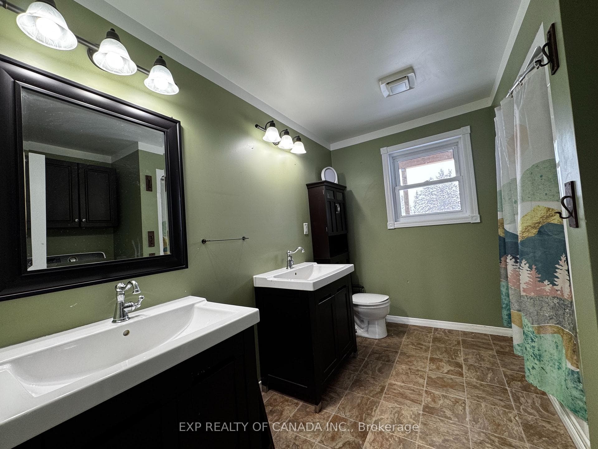 5 piece bathroom