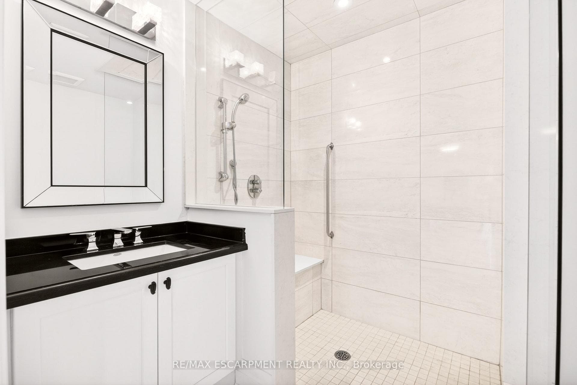 1670 Medad Springs Court photo 12