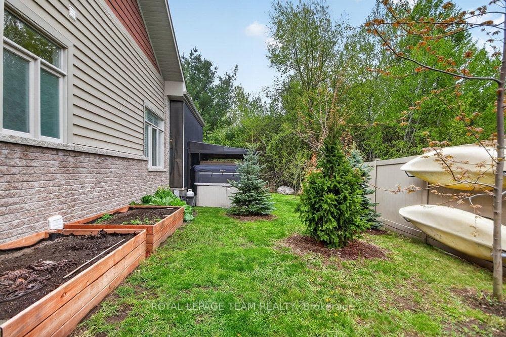226 Royal Landing Gate photo 49
