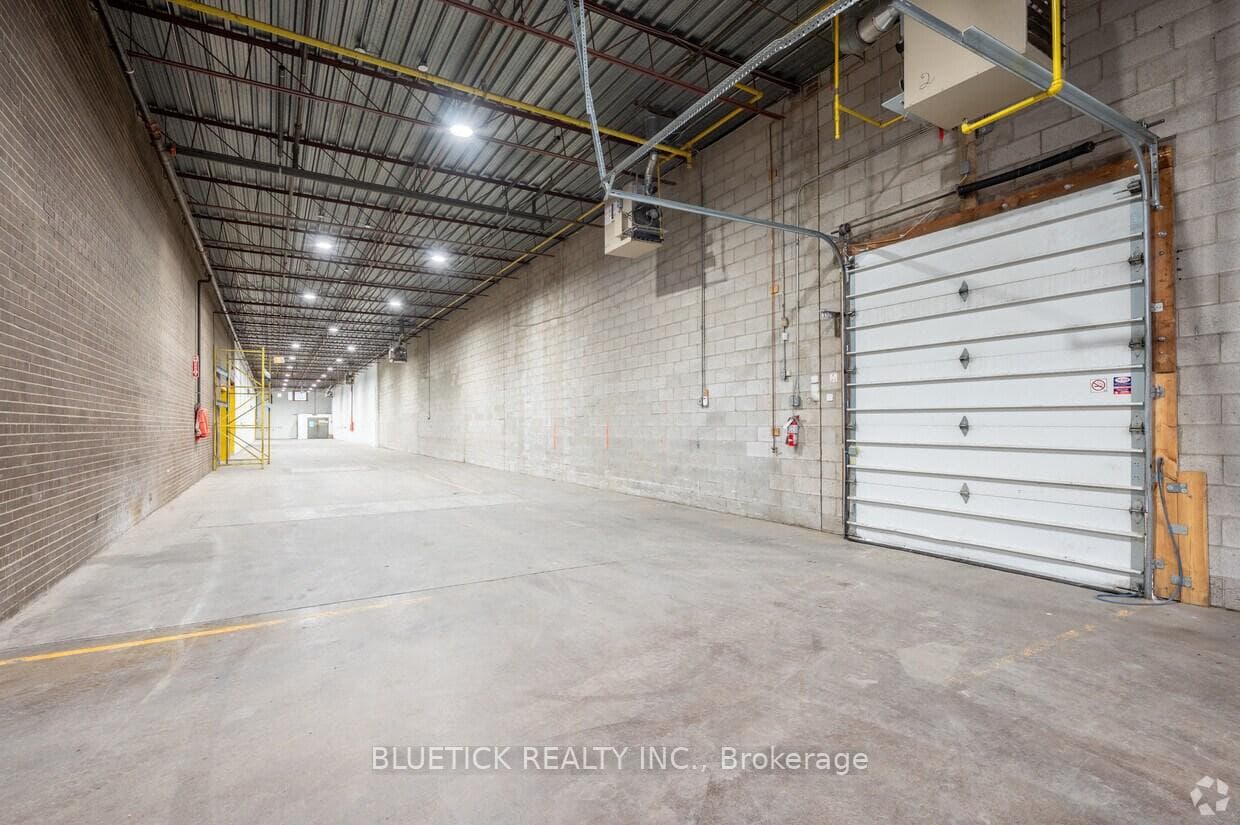 25 Tangiers Road Unit 3 photo 30