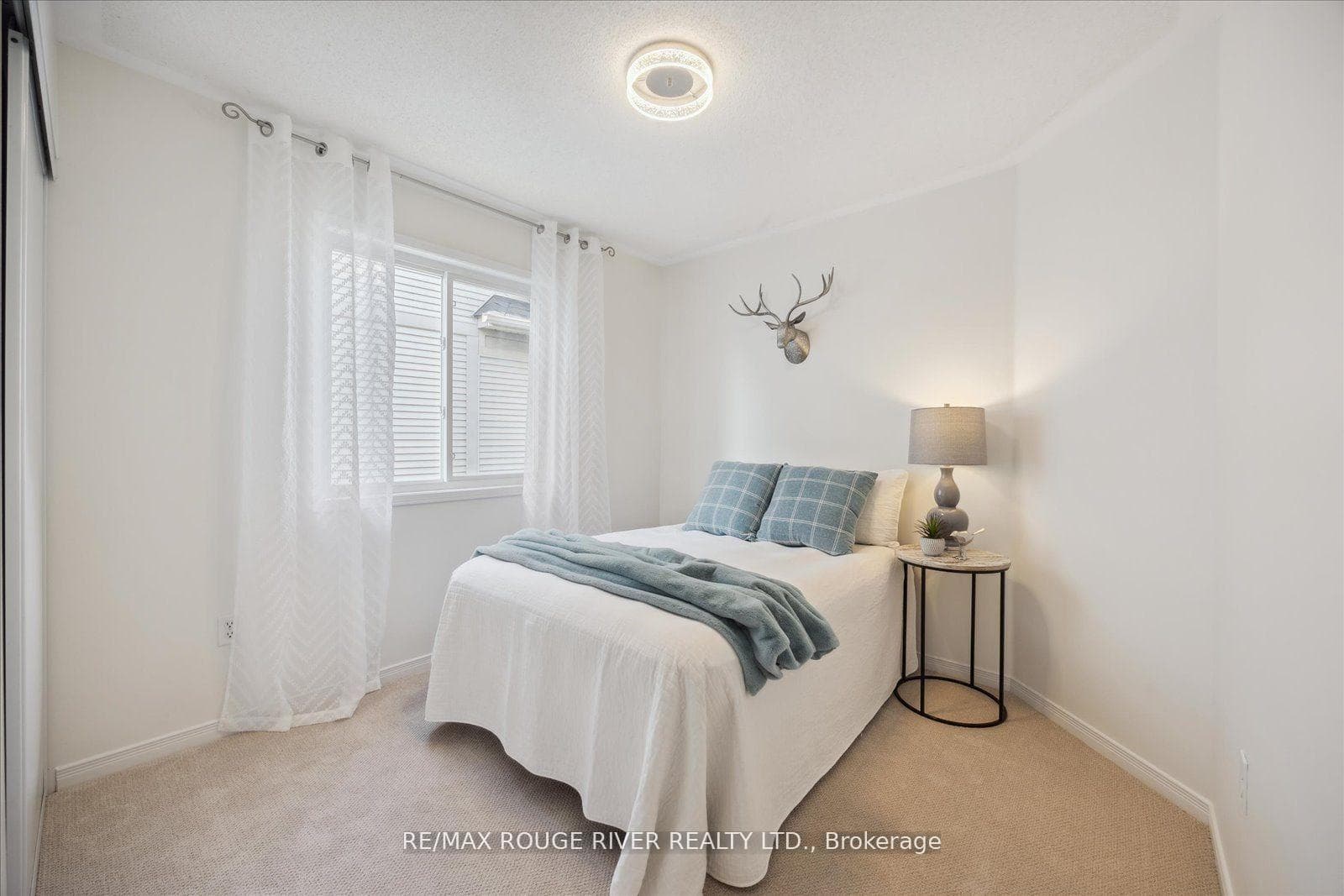 163 Allworth Crescent photo 25