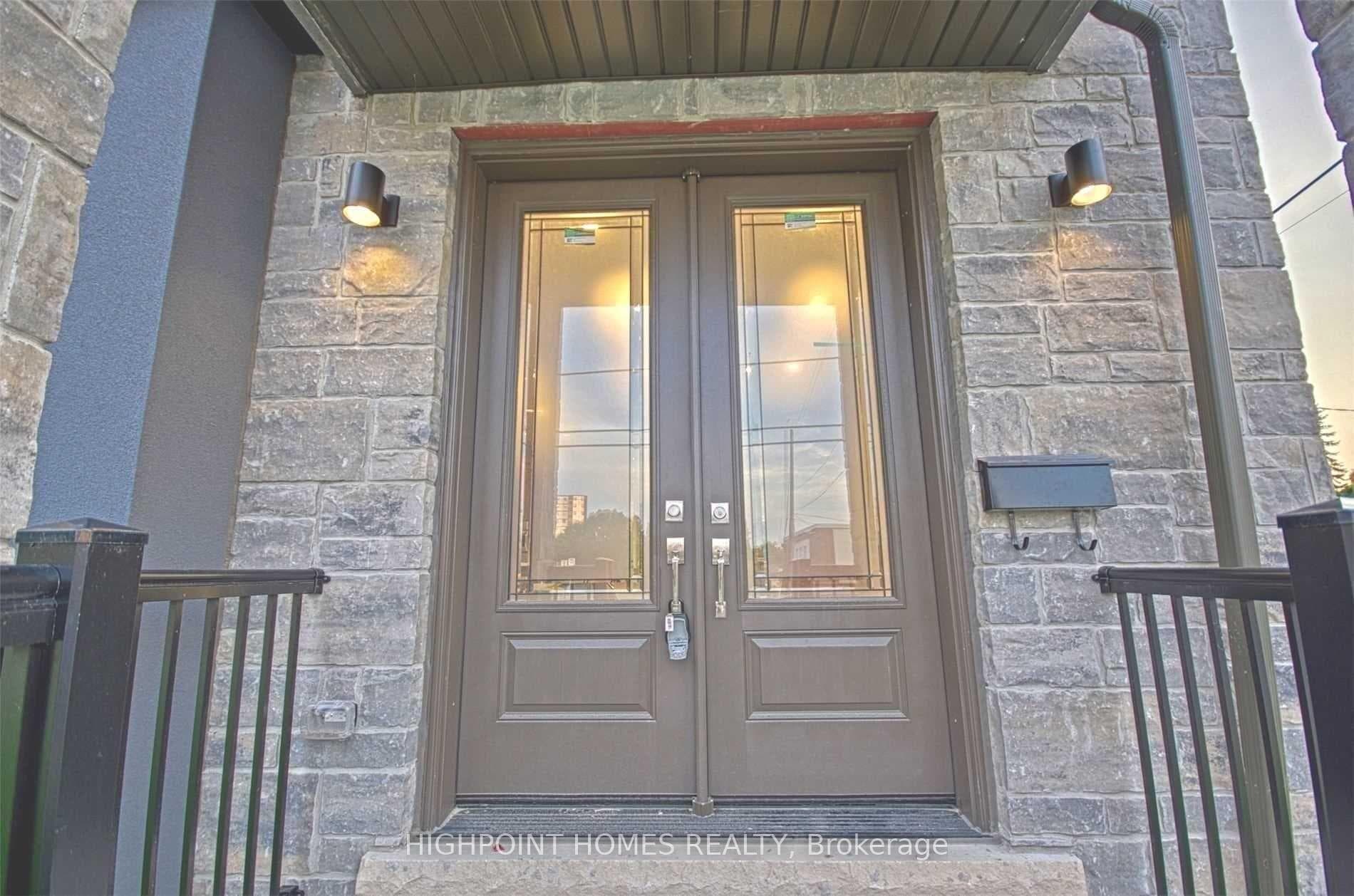 452 Midland Avenue photo 2