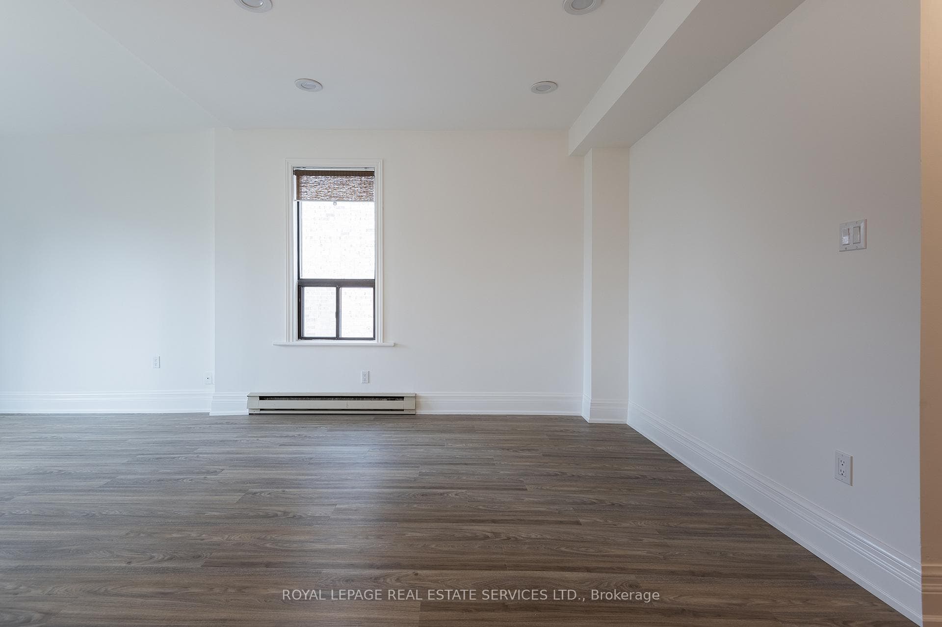 354 Clendenan Avenue Unit Upr Bk photo 8