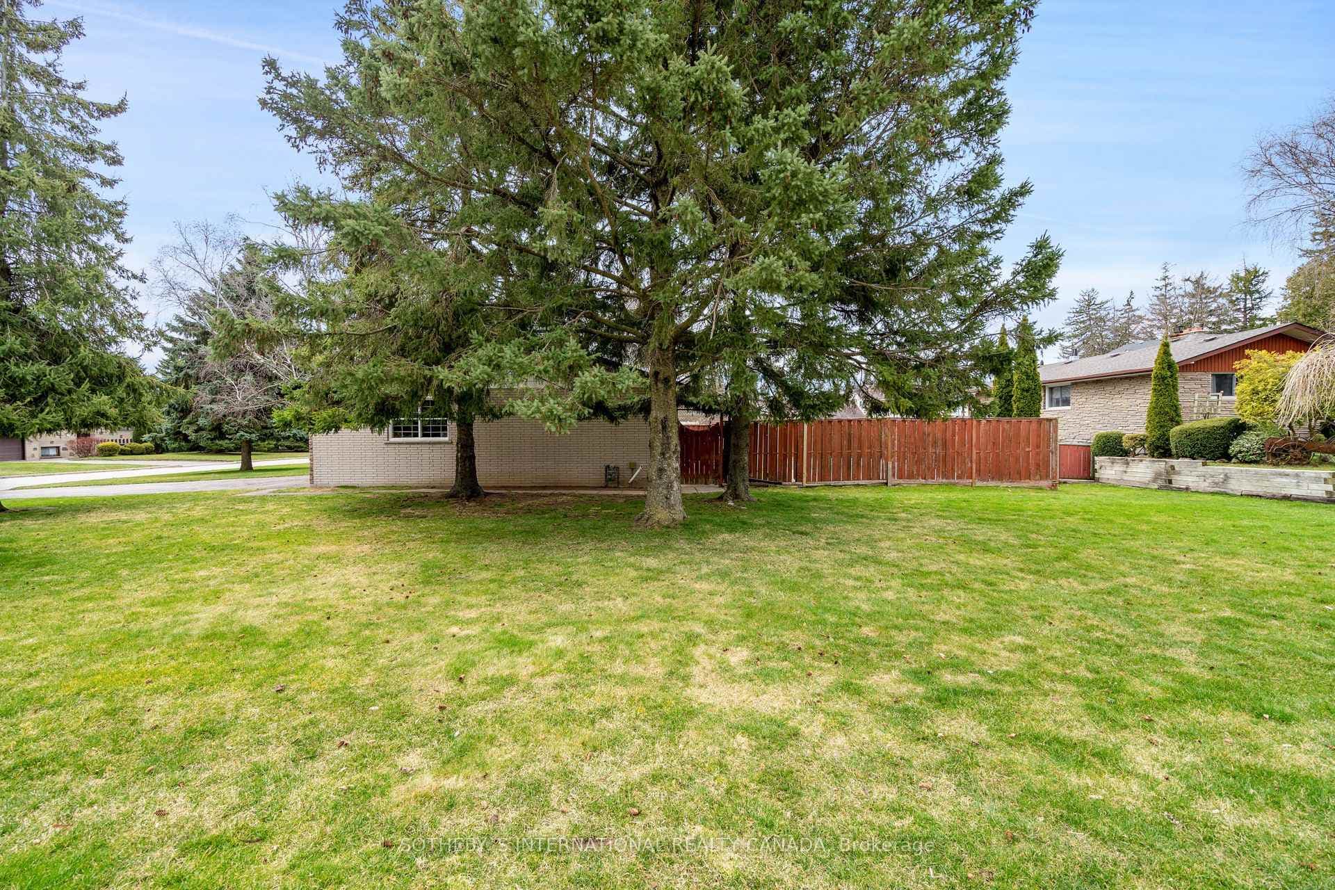 6 Pinoak Road photo 32