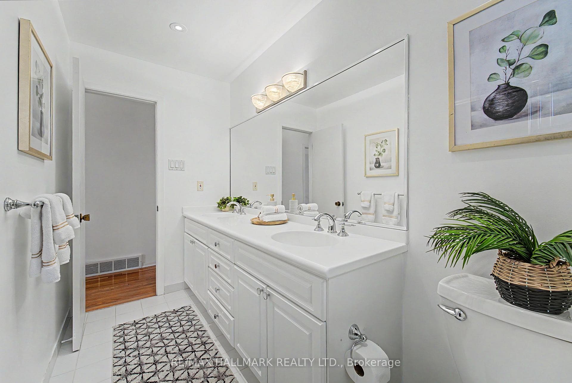 main bath 5pc