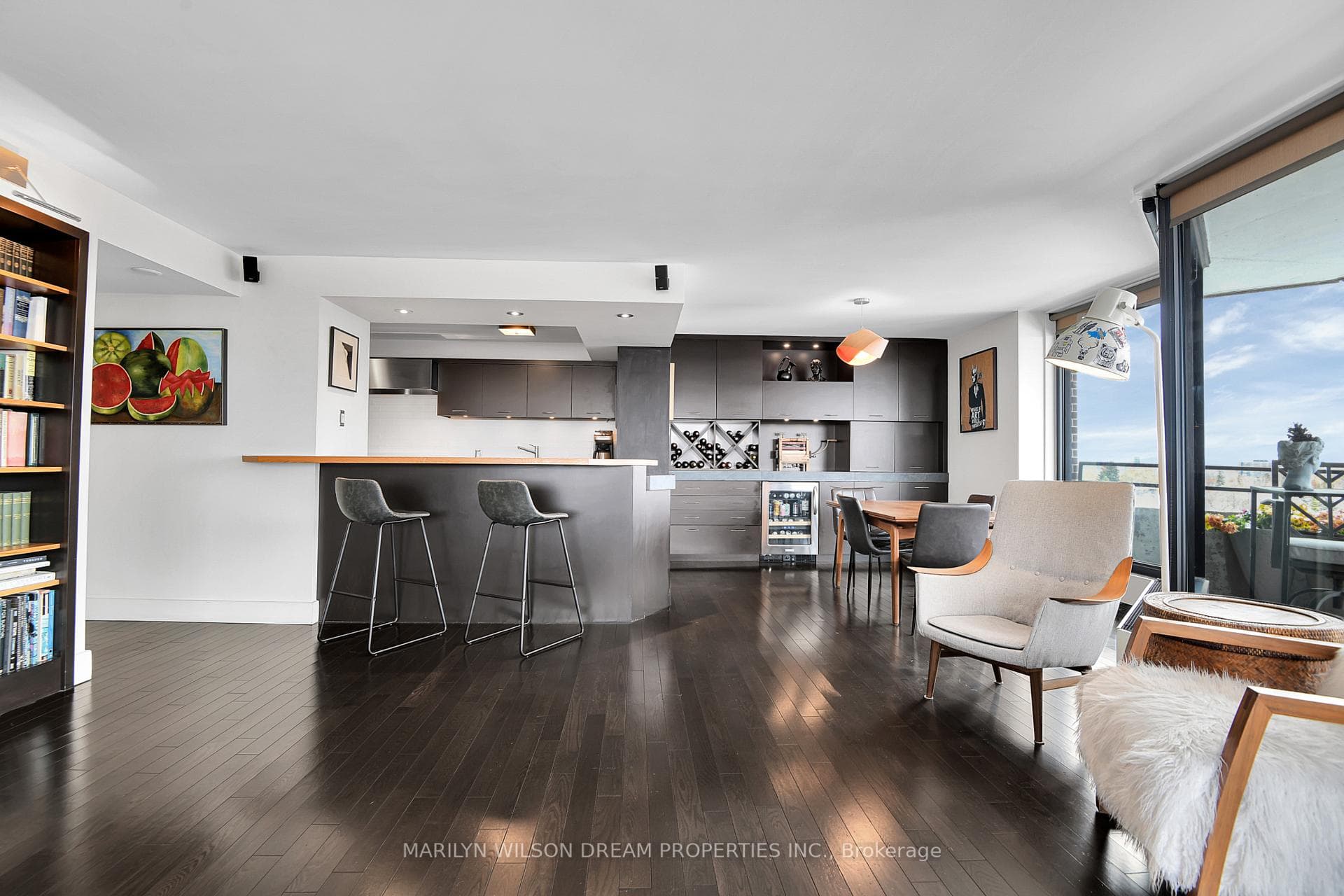 300 Queen Elizabeth Drive Unit 8D photo 14
