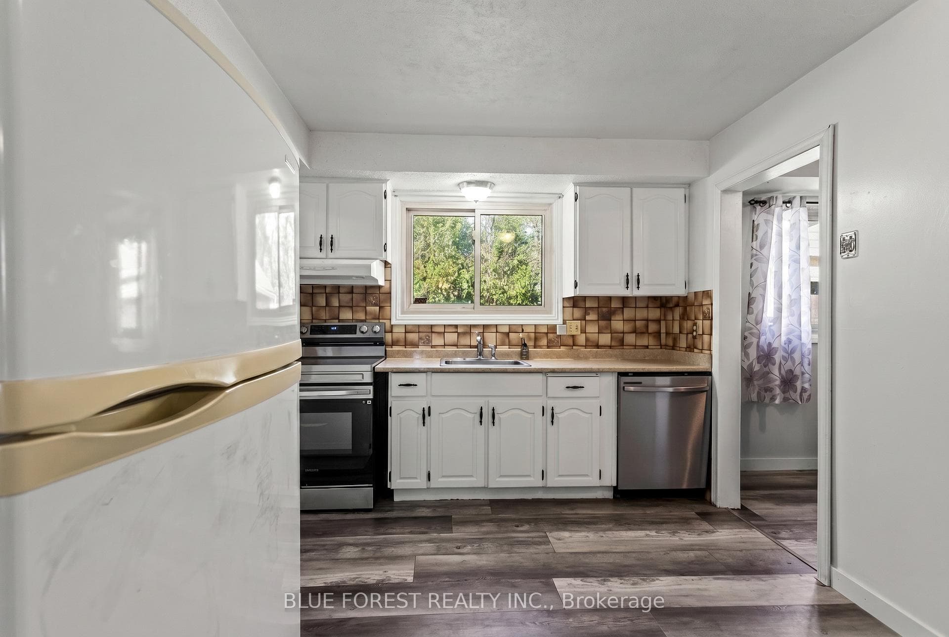 39 Southwood Crescent photo 13
