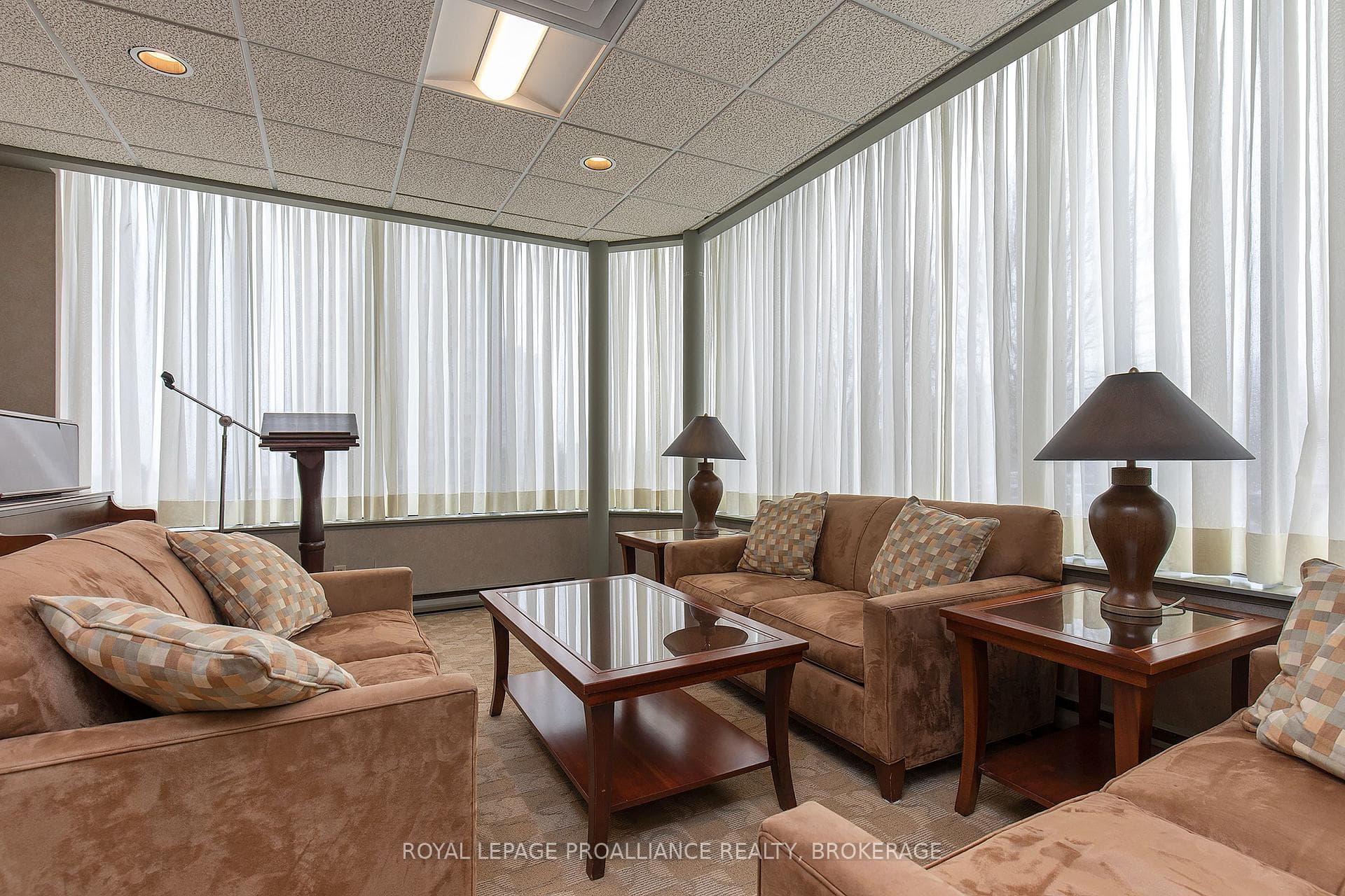 1000 King Street Unit 1302 photo 13