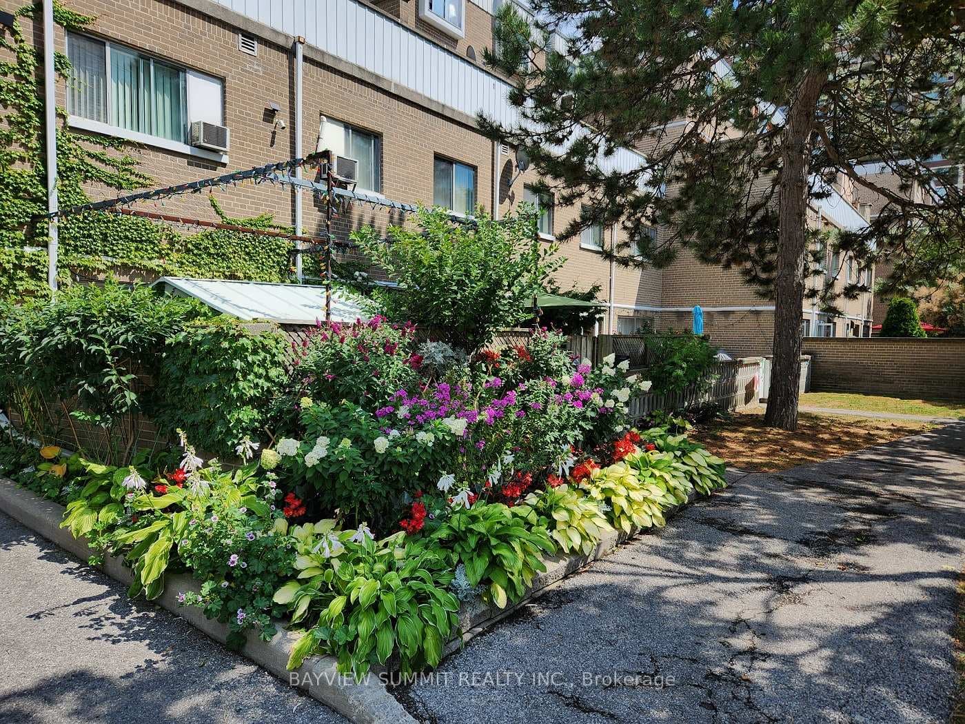 201 Shaughnessy Boulevard Unit #408 photo 1