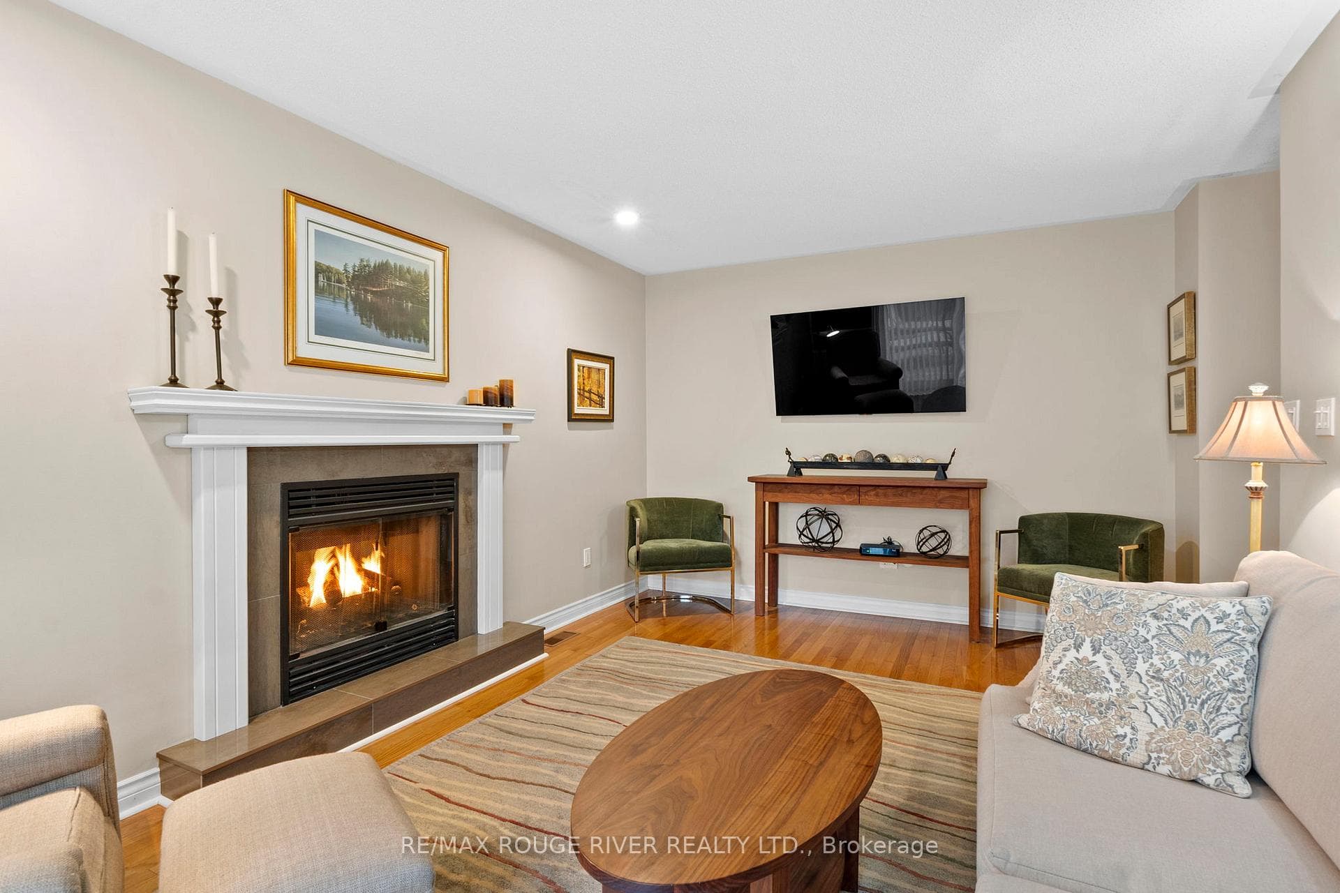 1093 Frei Street photo 22
