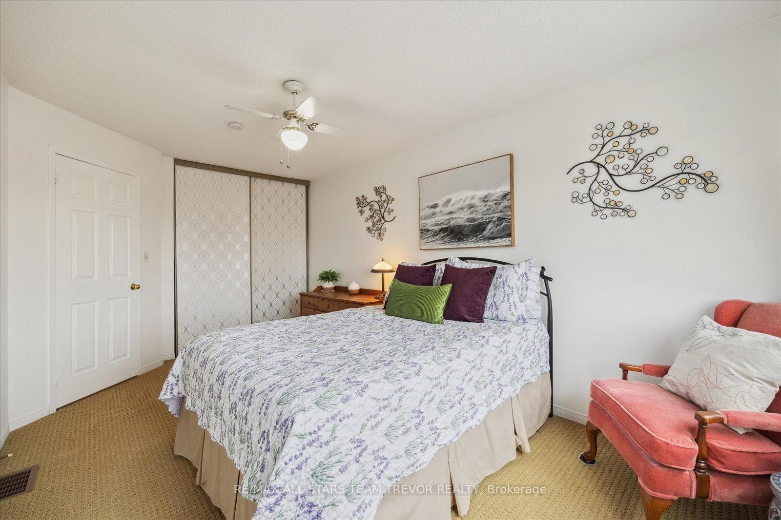 162 William Curtis Circle photo 13