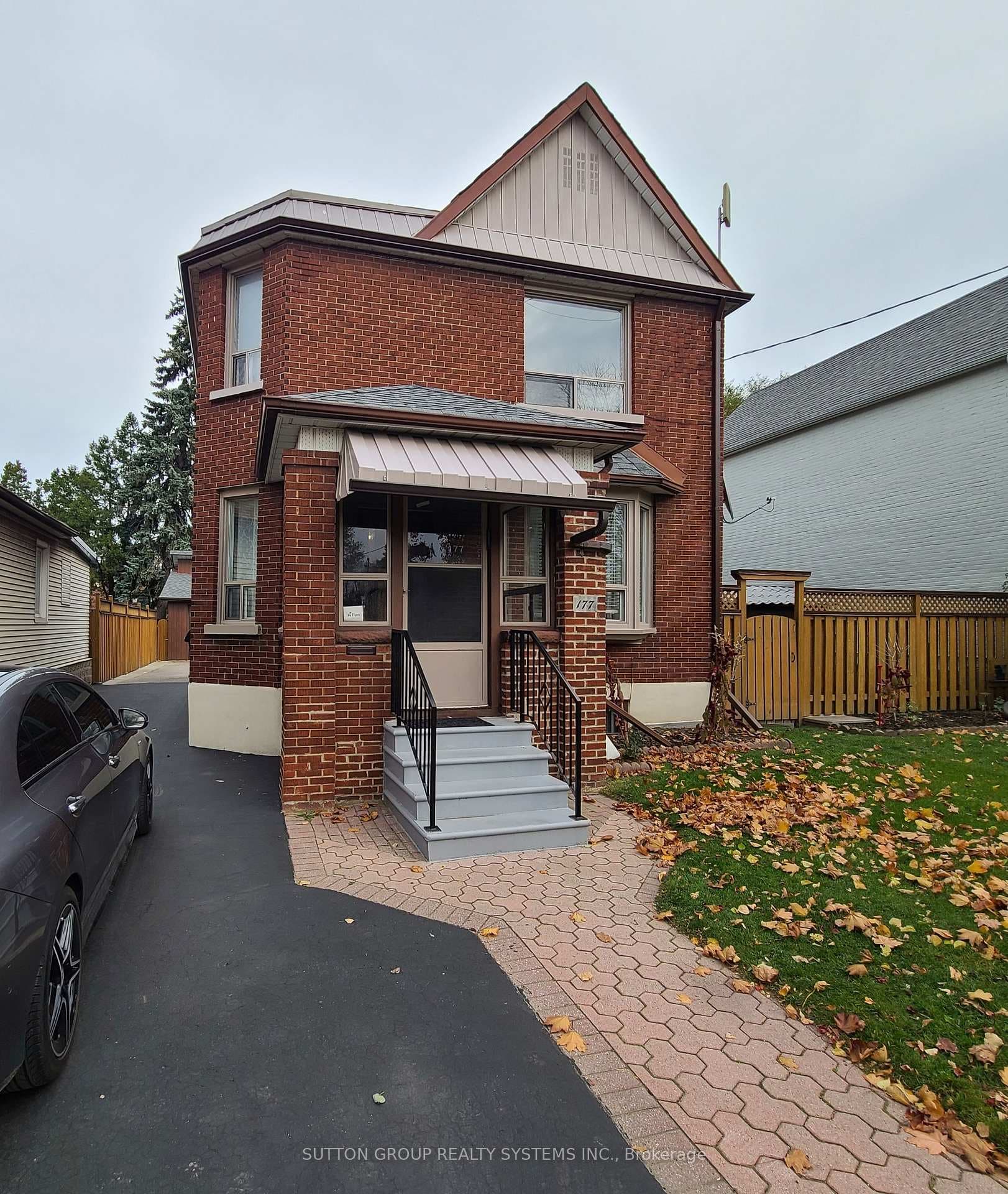 177 Brookside Avenue photo 1