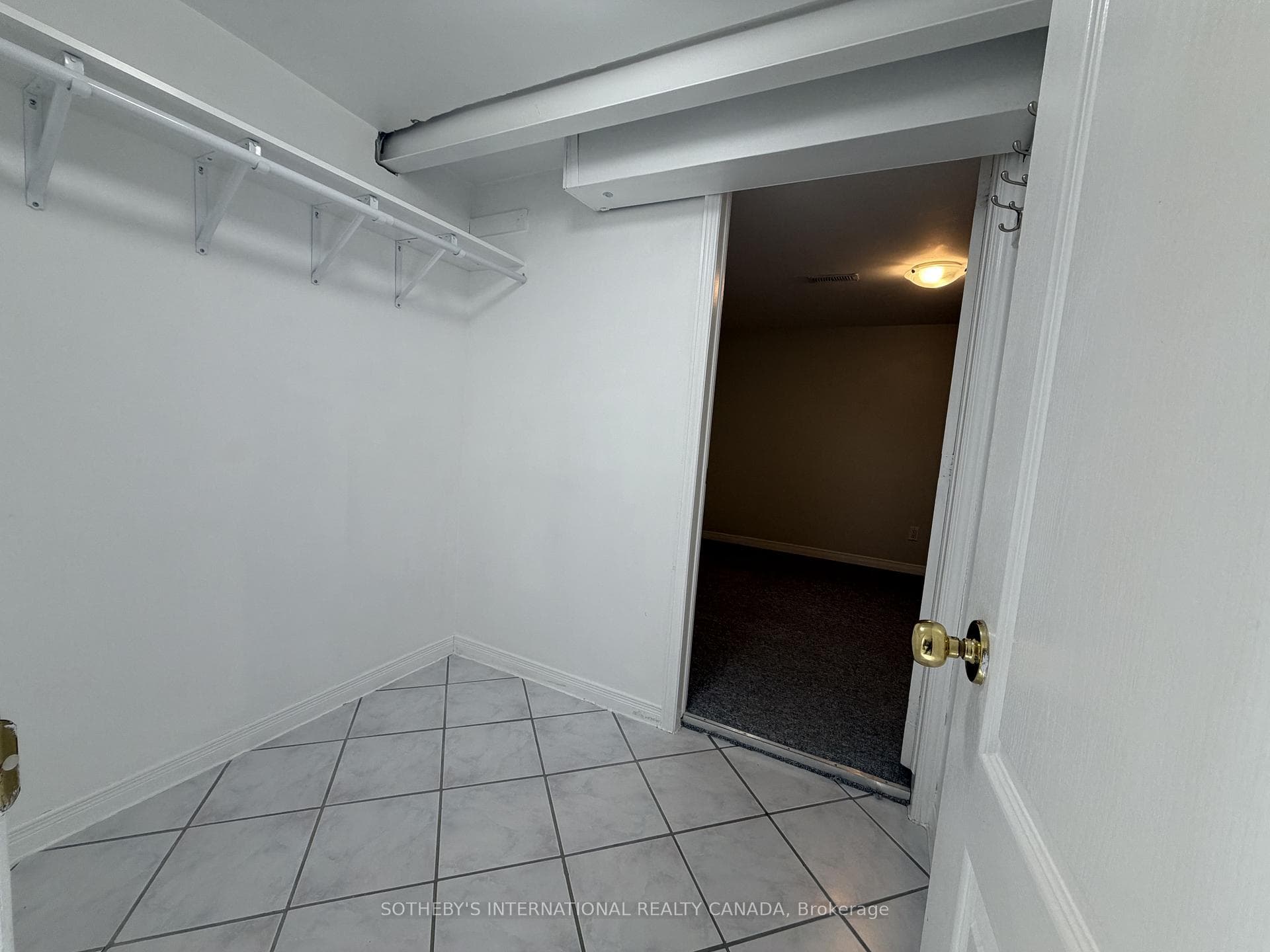 243 Bartholomew Street photo 26