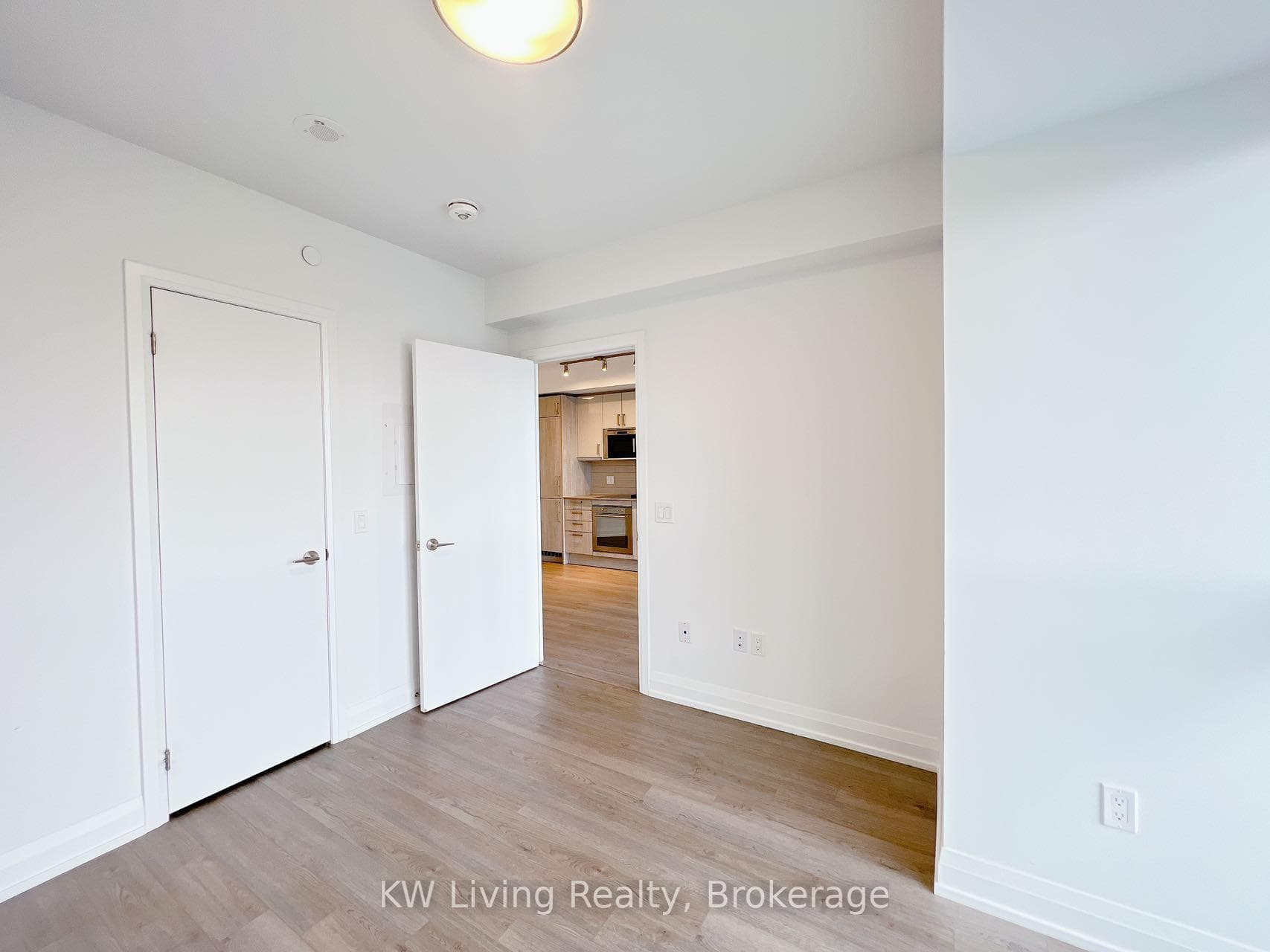 77 Mutual Street Unit 3603 photo 9