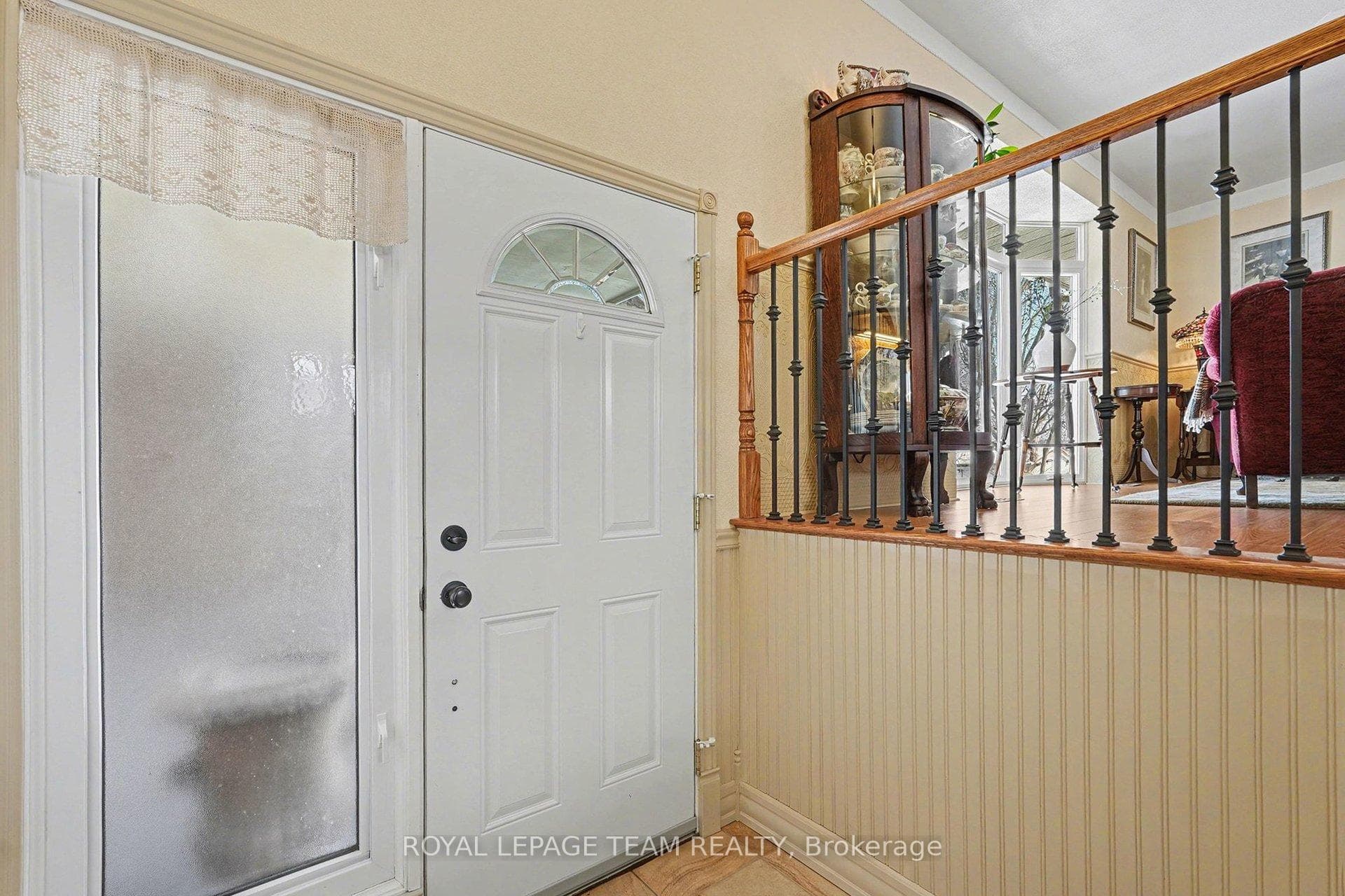 504 Clothier Street photo 4