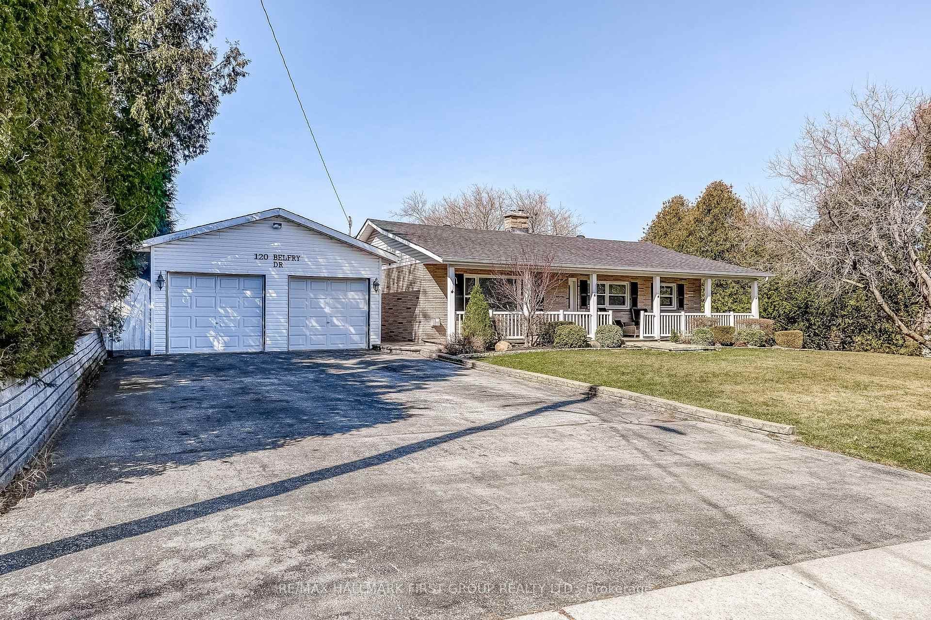 120 Belfry Dr., Newmarket