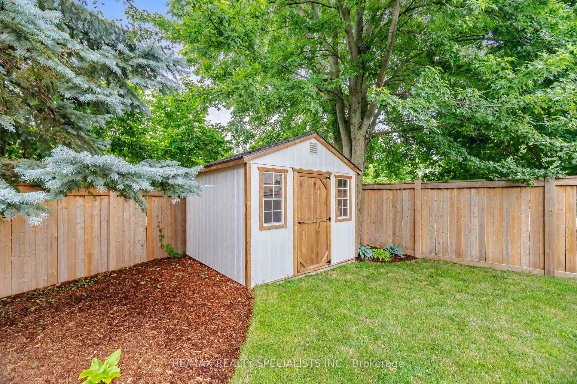 408 Flannery Drive photo 46