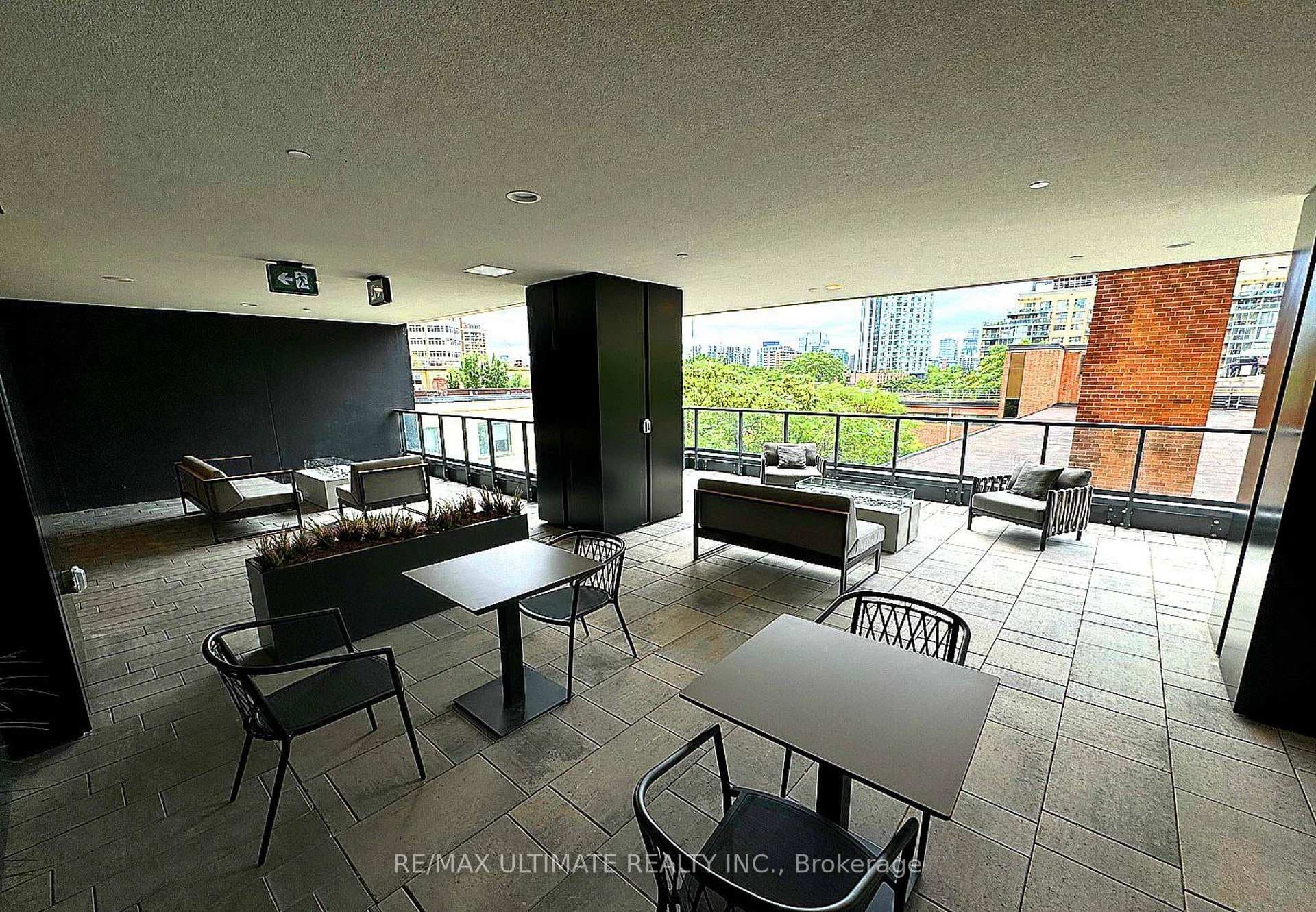 319 Jarvis Street Unit 4601 photo 30