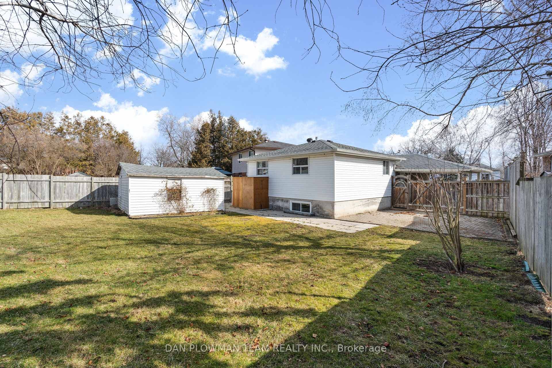 270 Quetico Avenue photo 26