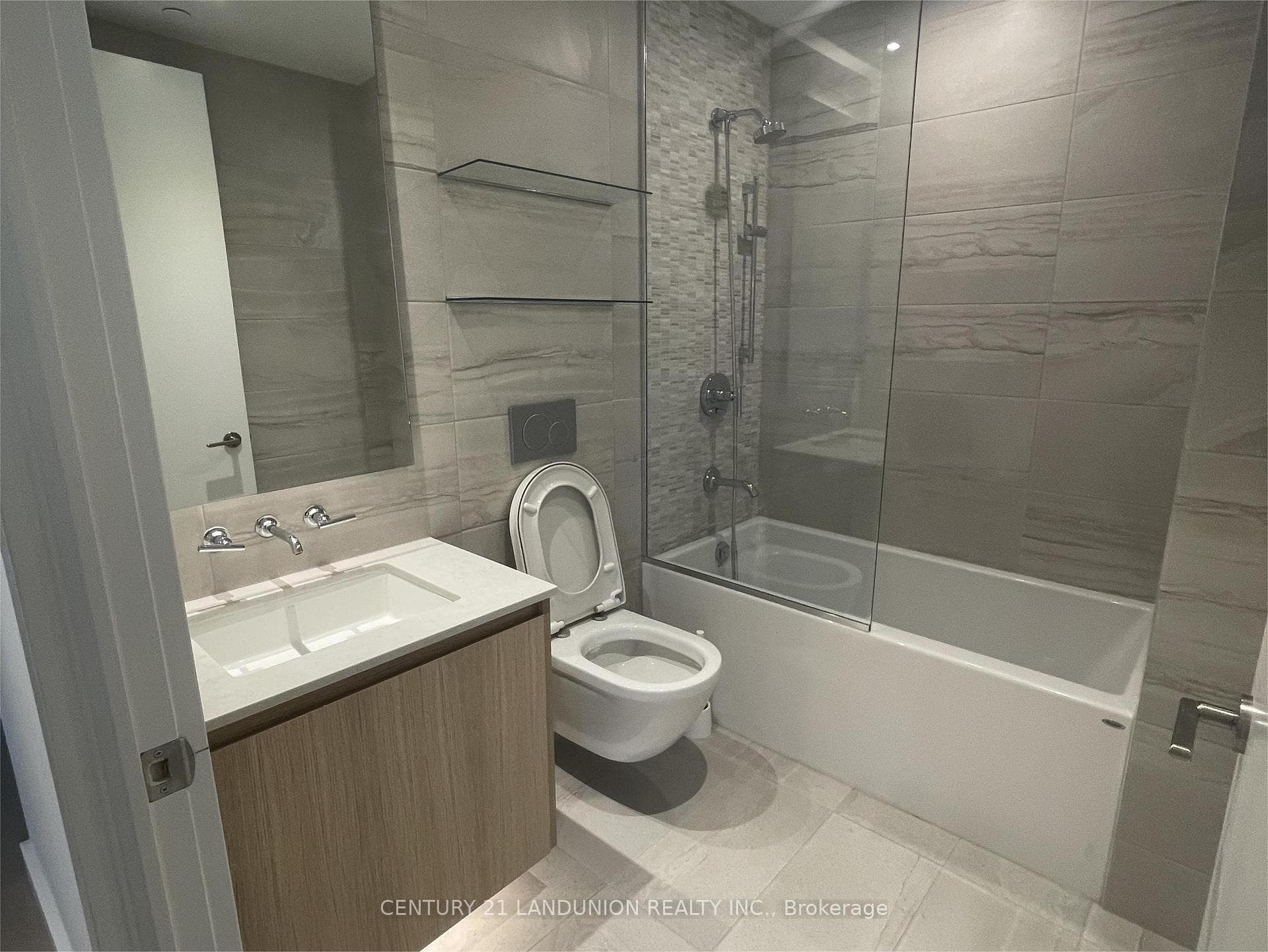 81 Wellesley Street Unit 1001 photo 8