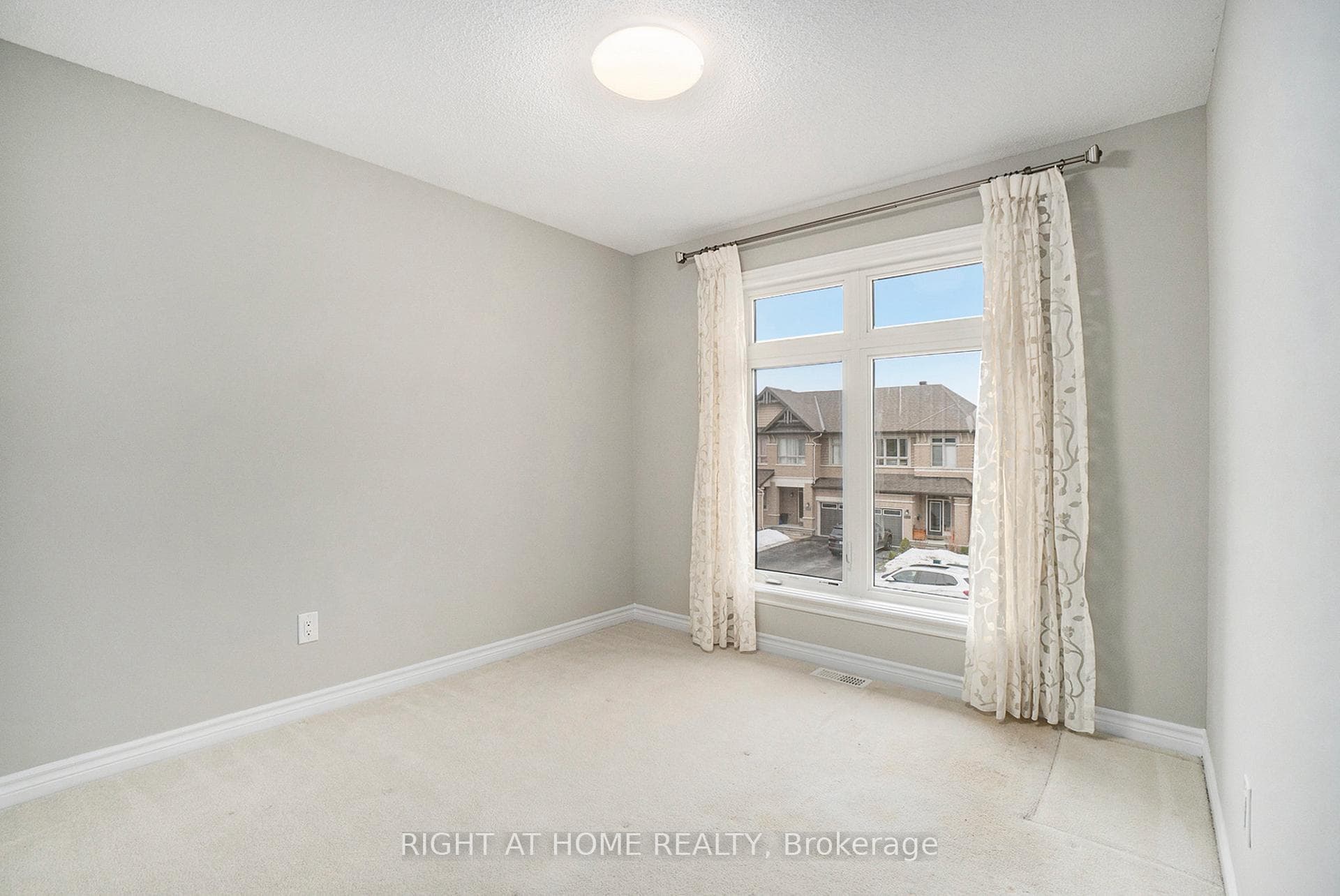 118 Mattingly Way photo 25
