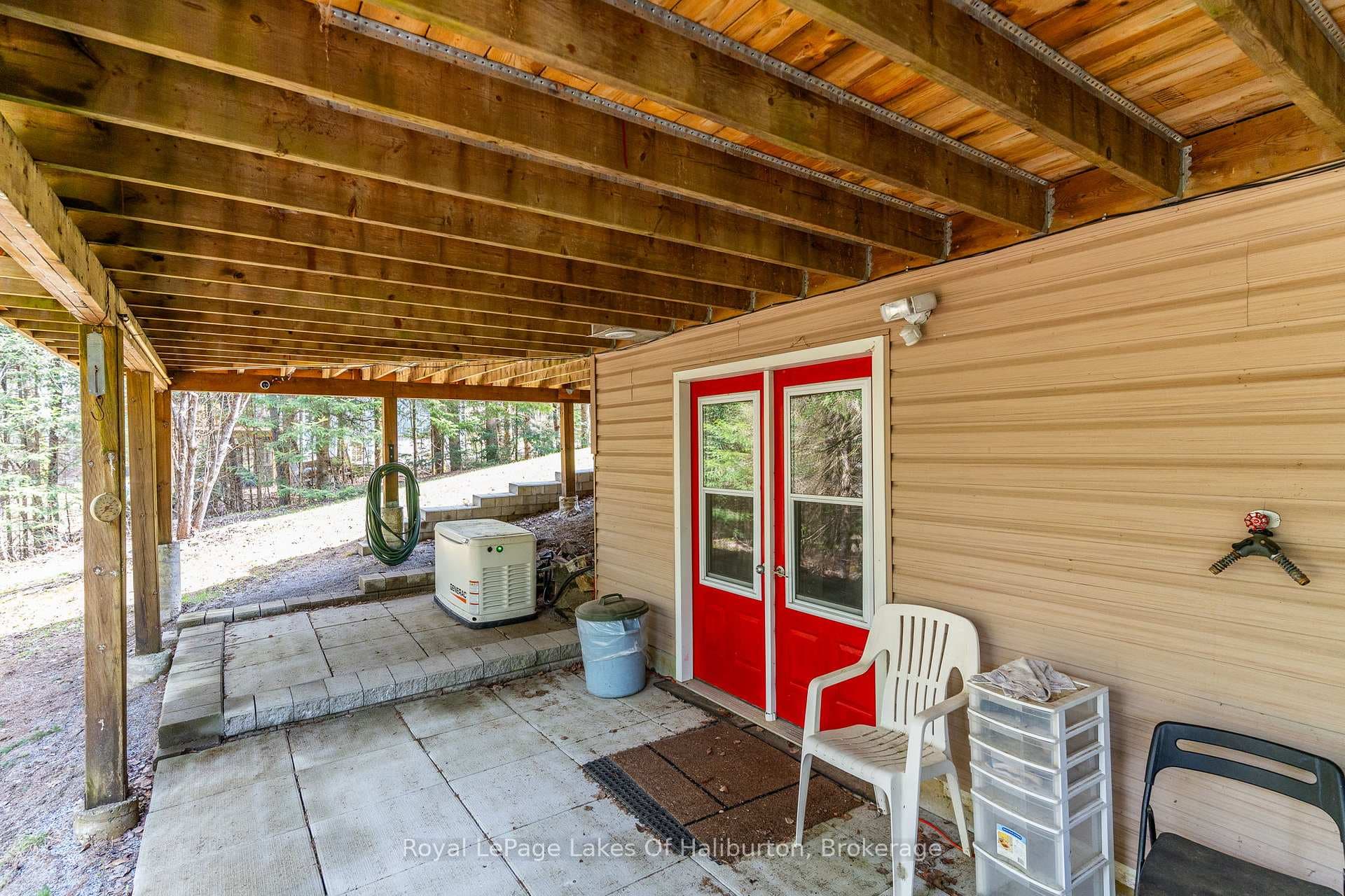 1033 Bayberry Lane photo 34