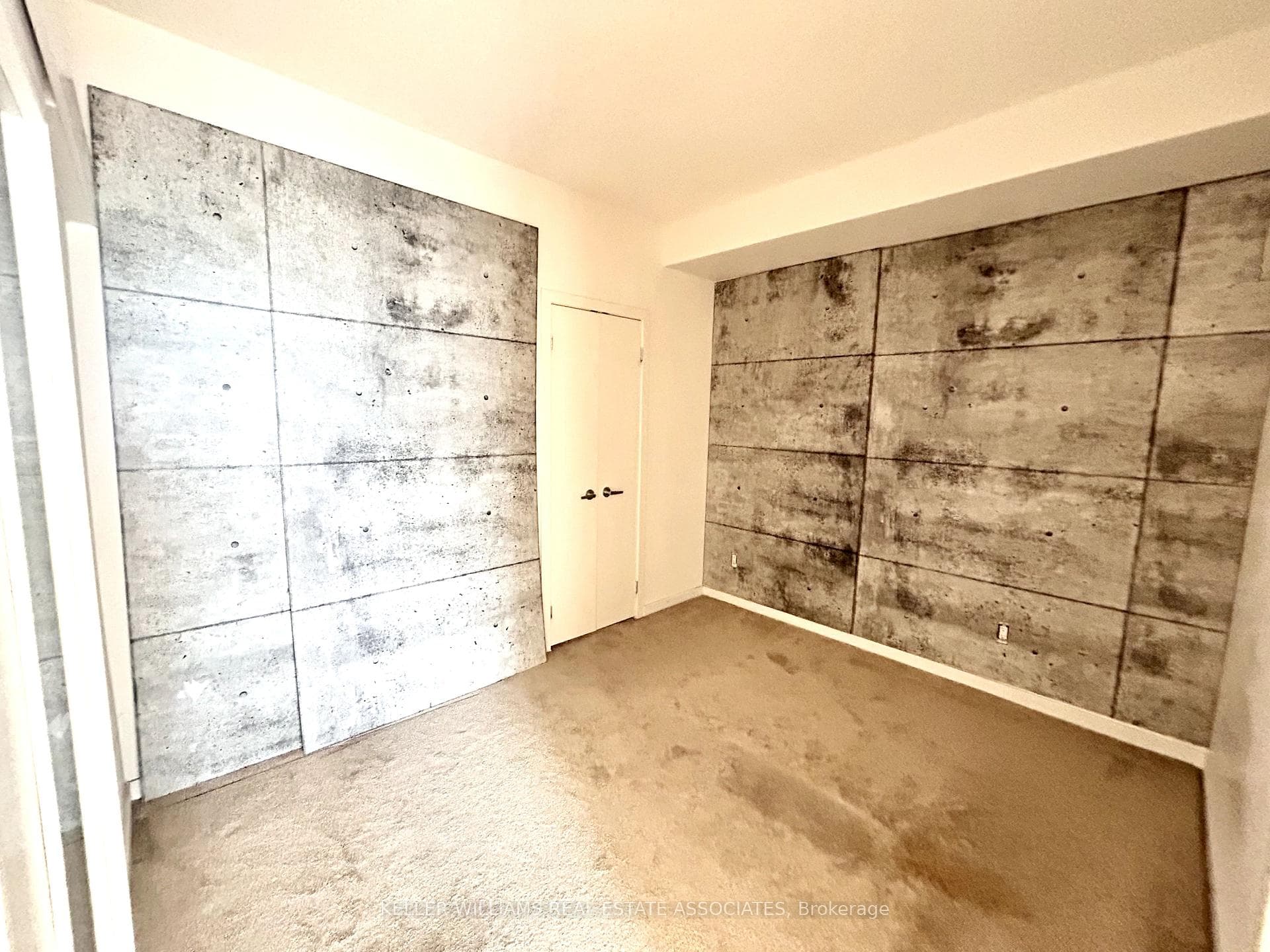 8 York Street Unit 2104 photo 8
