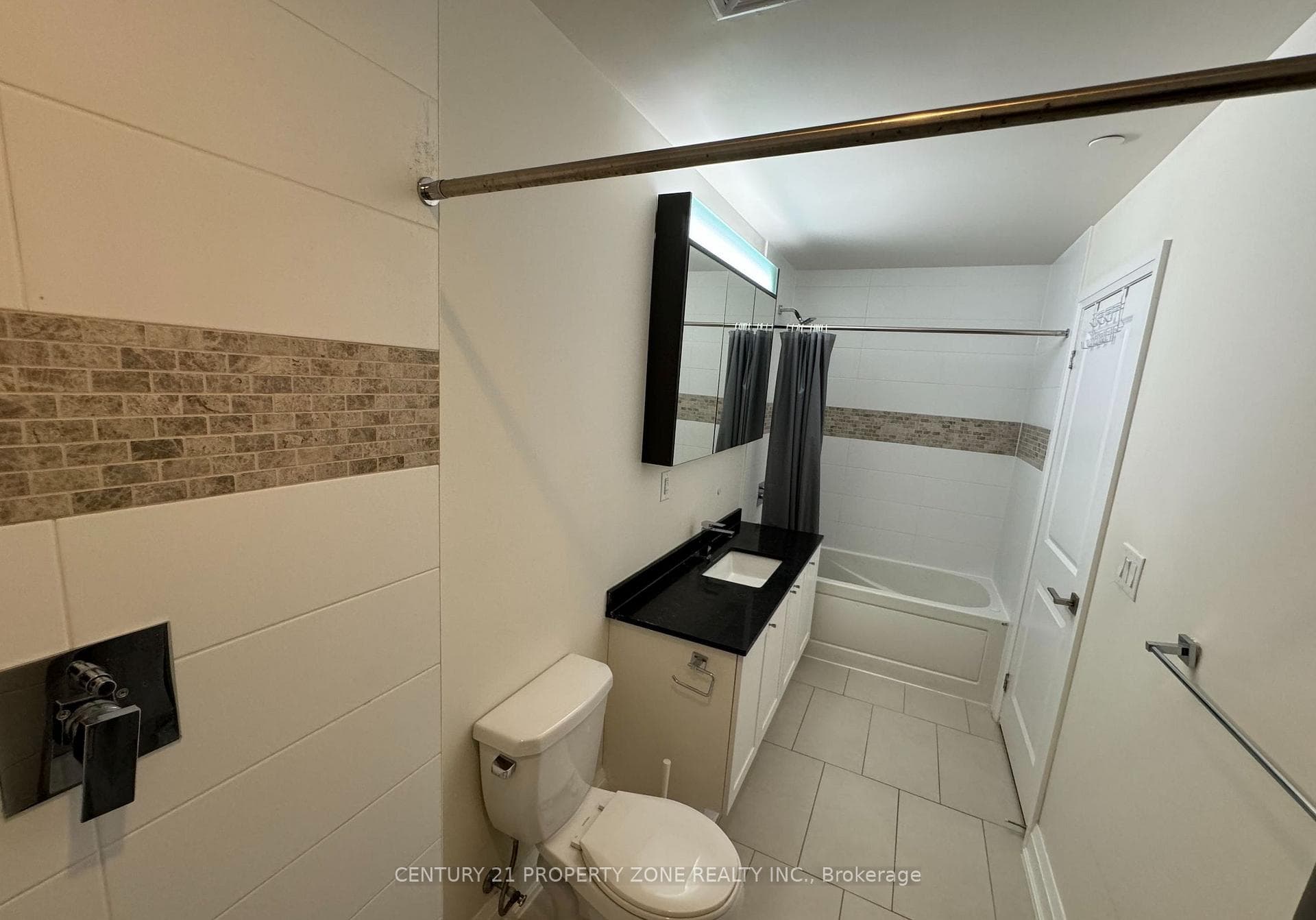 510 Curran Place Unit 211 photo 6