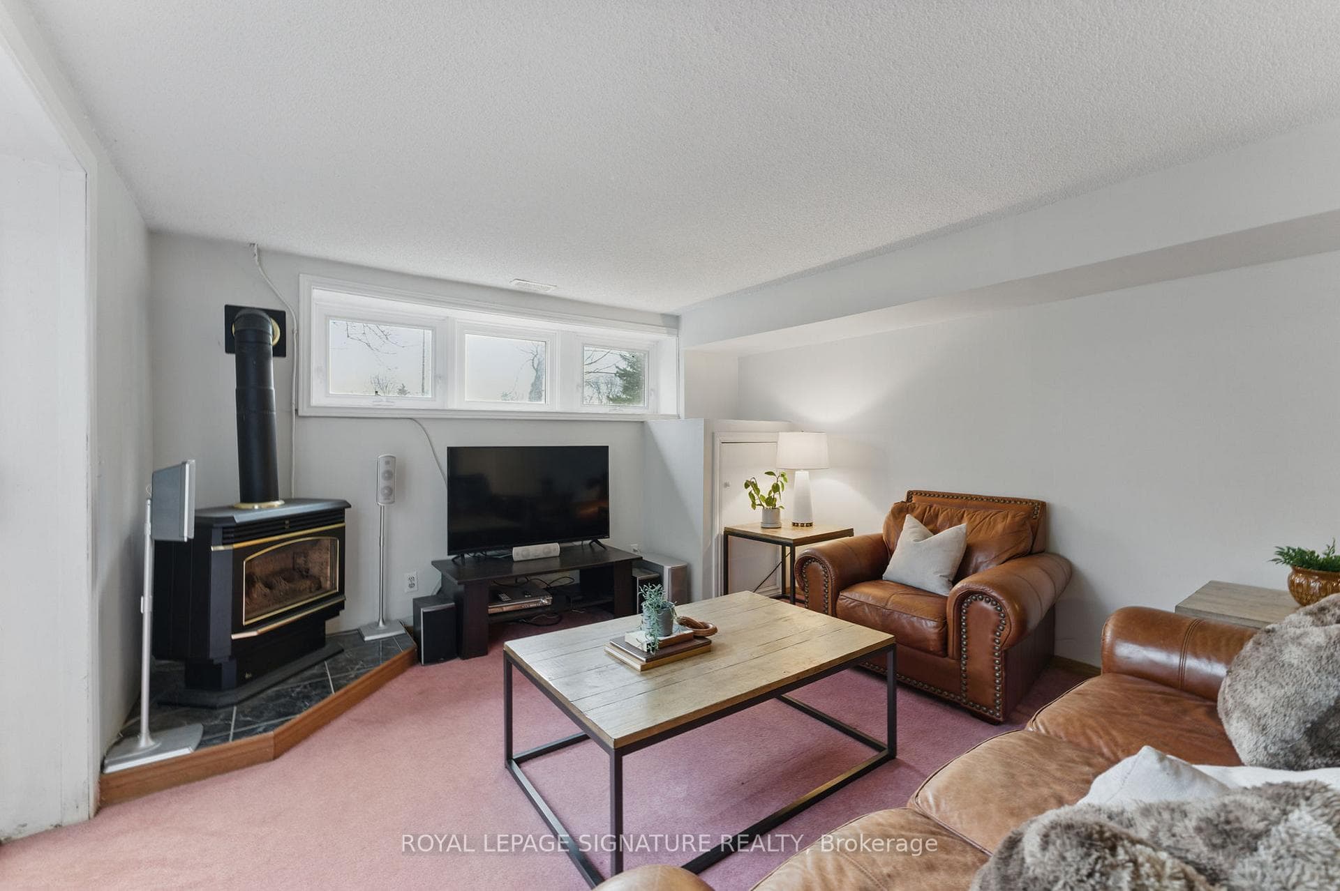 281 Halton Avenue photo 32