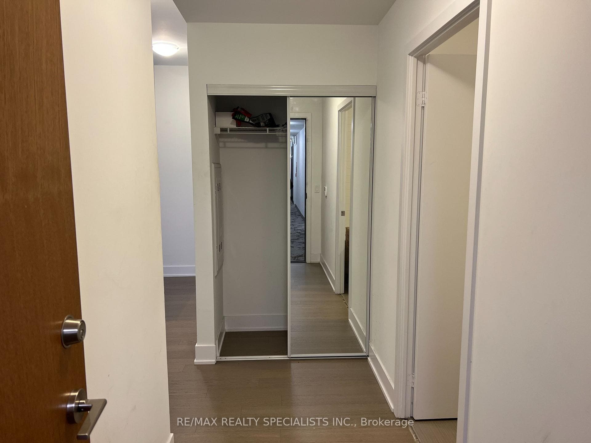 30 Shore Breeze Drive Unit 5305 photo 1