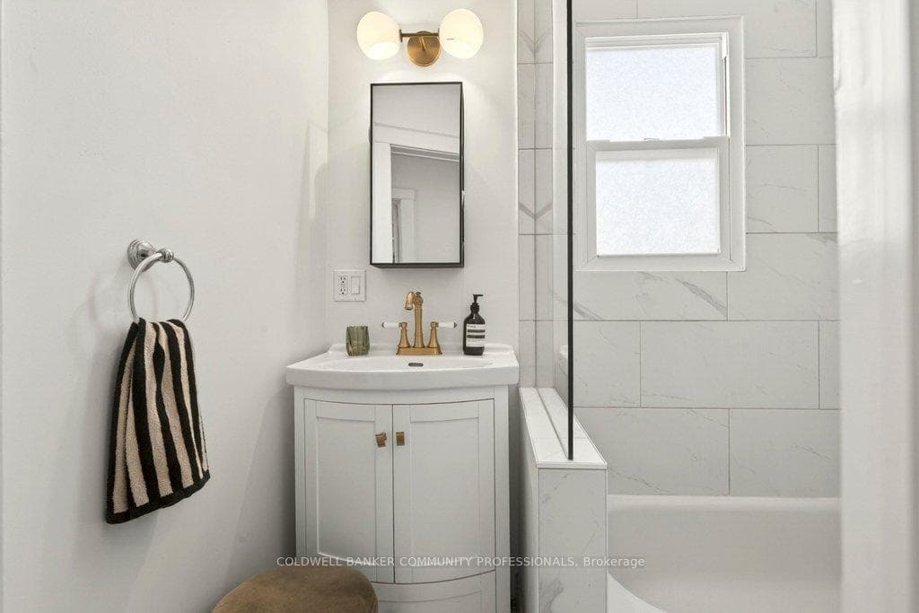 152 London Street photo 34