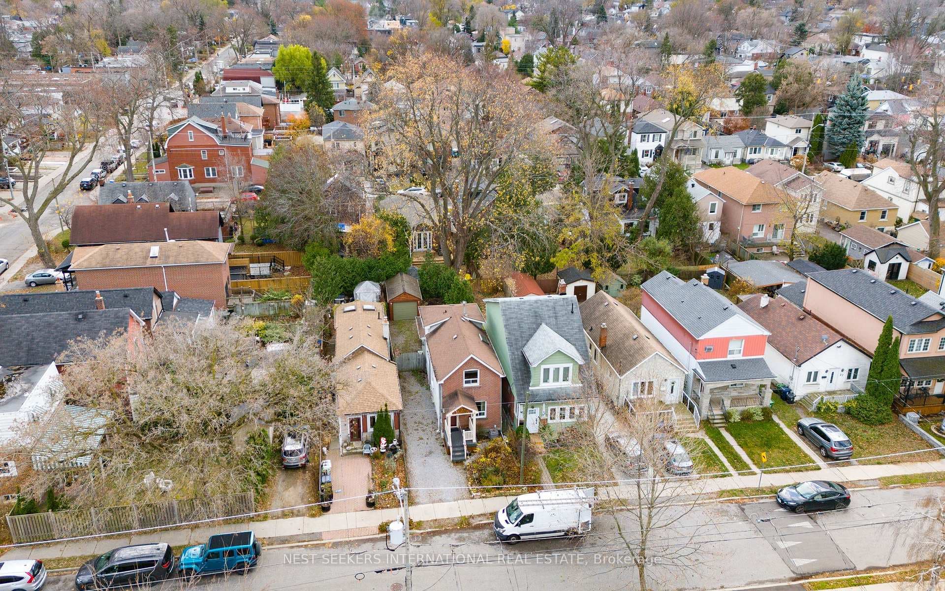 35 Cambrai Avenue photo 48