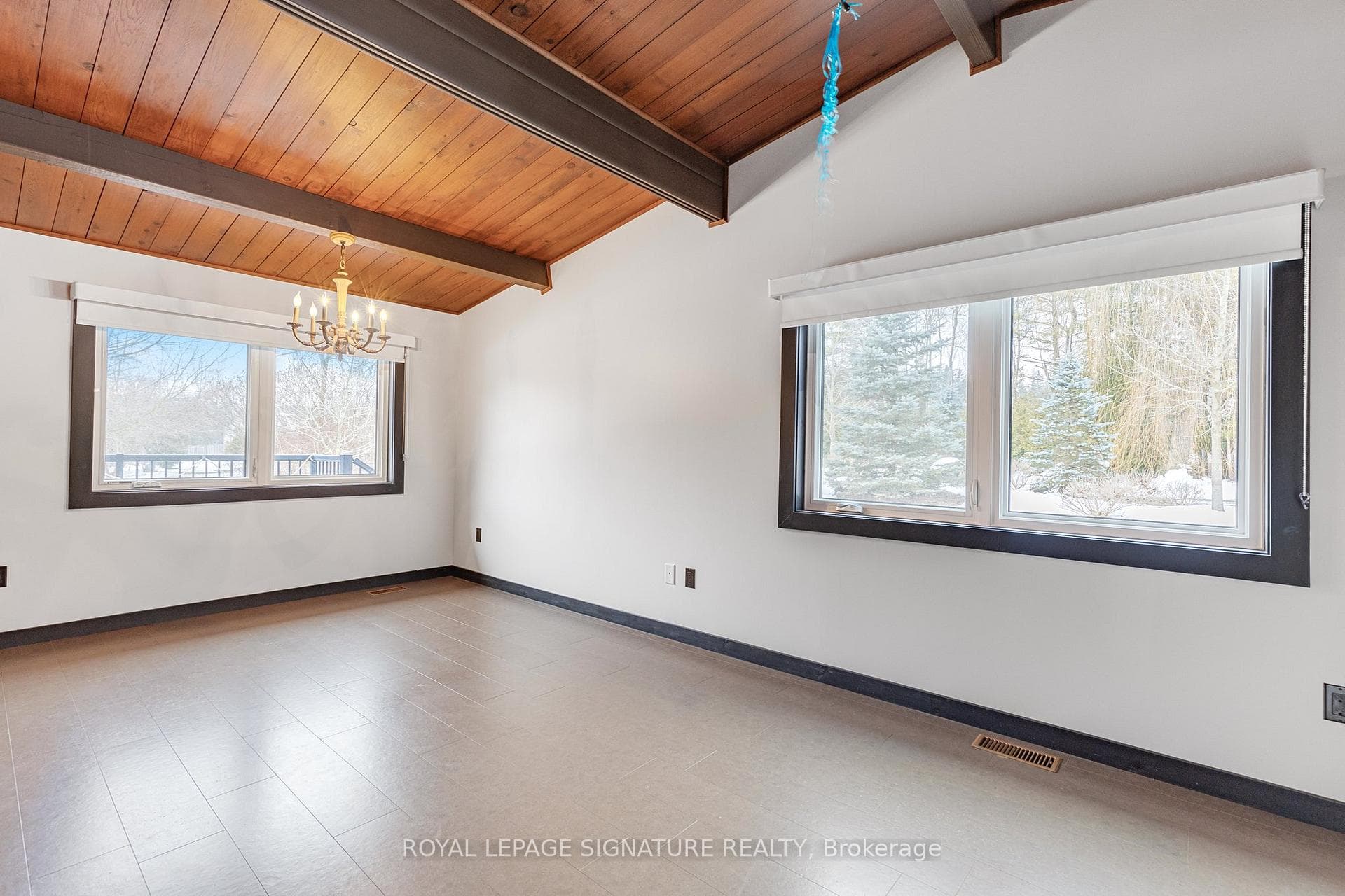 16679 Hurontario Street Unit Upper photo 14