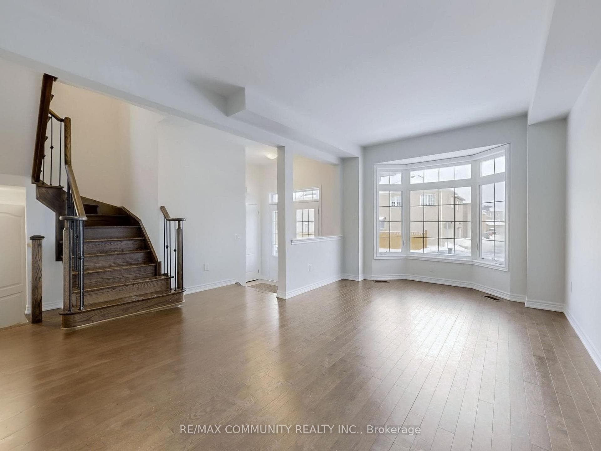 168 Webb Street photo 7