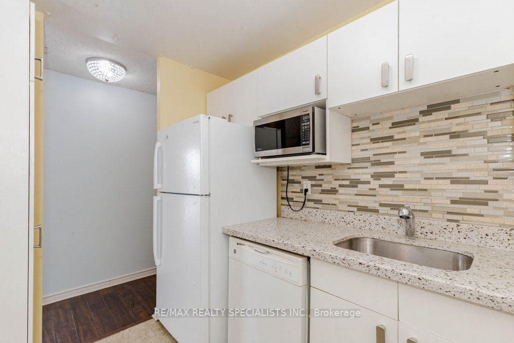 4205 SHIPP Drive Unit 2203 photo 20