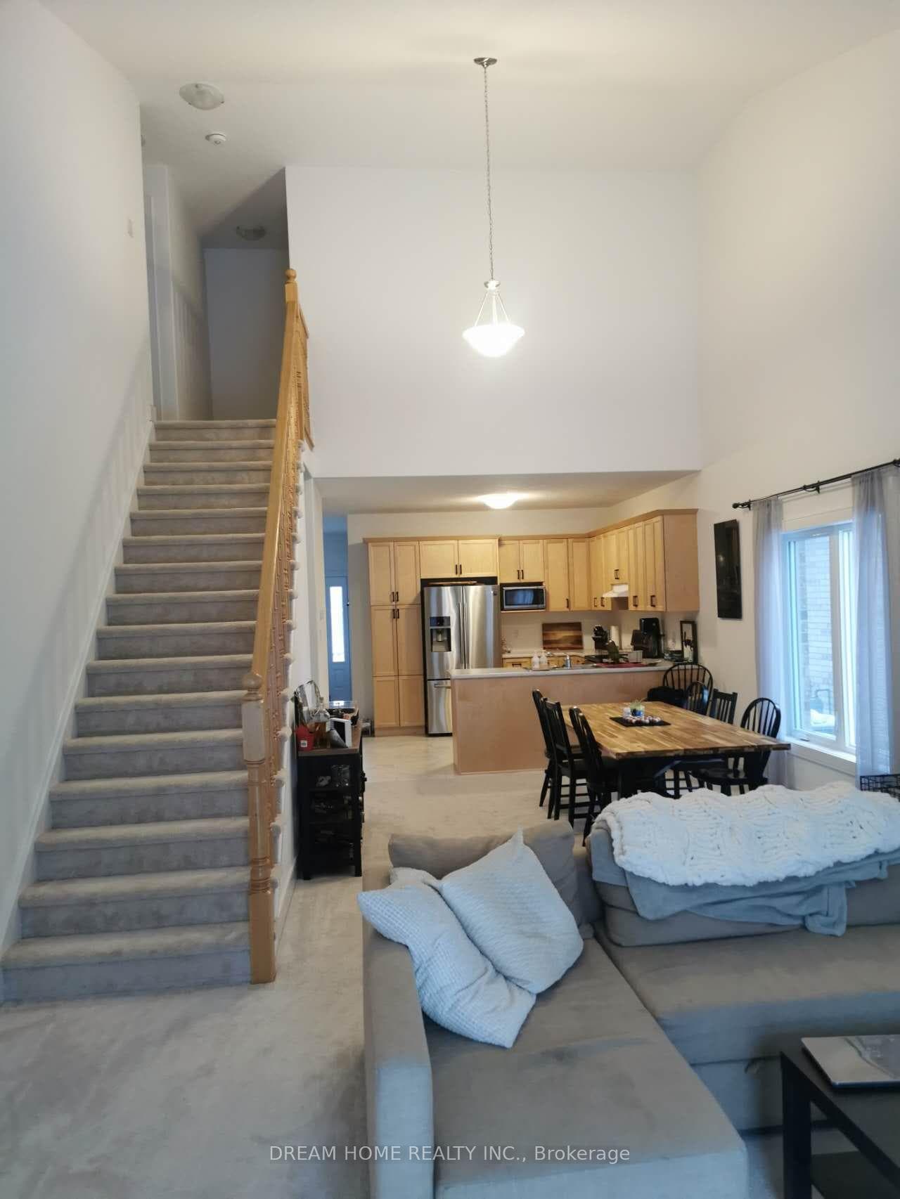 10 Mitchell Avenue photo 3