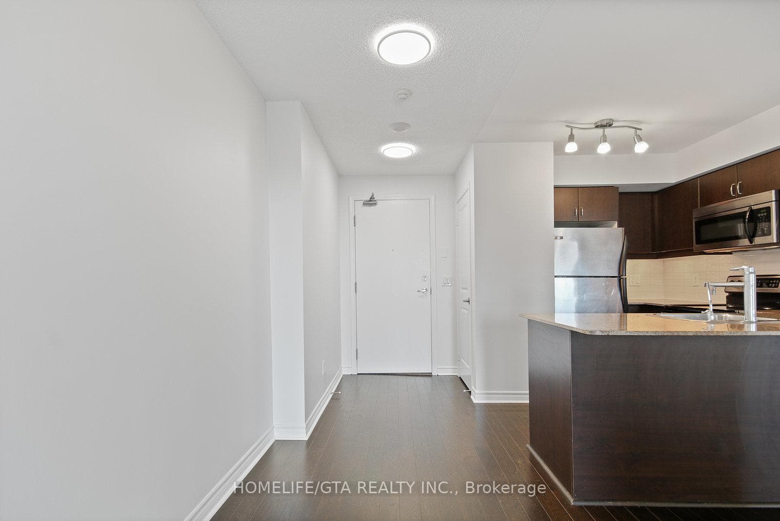 27 Rean Drive Unit 524 photo 3