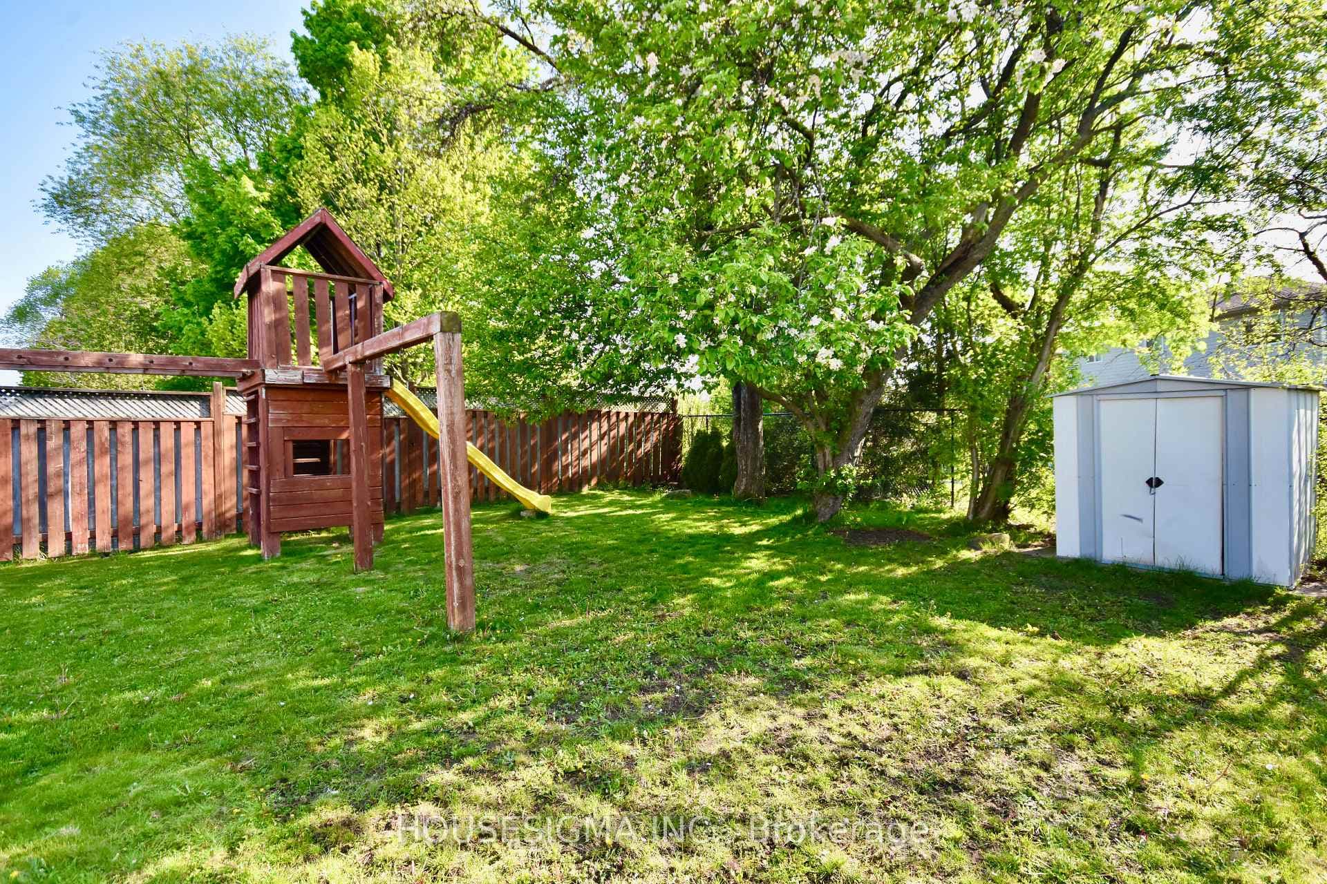 25 Wessenger Drive photo 36