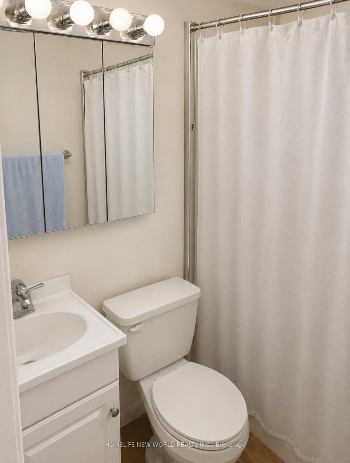 756 Elgin Street photo 26