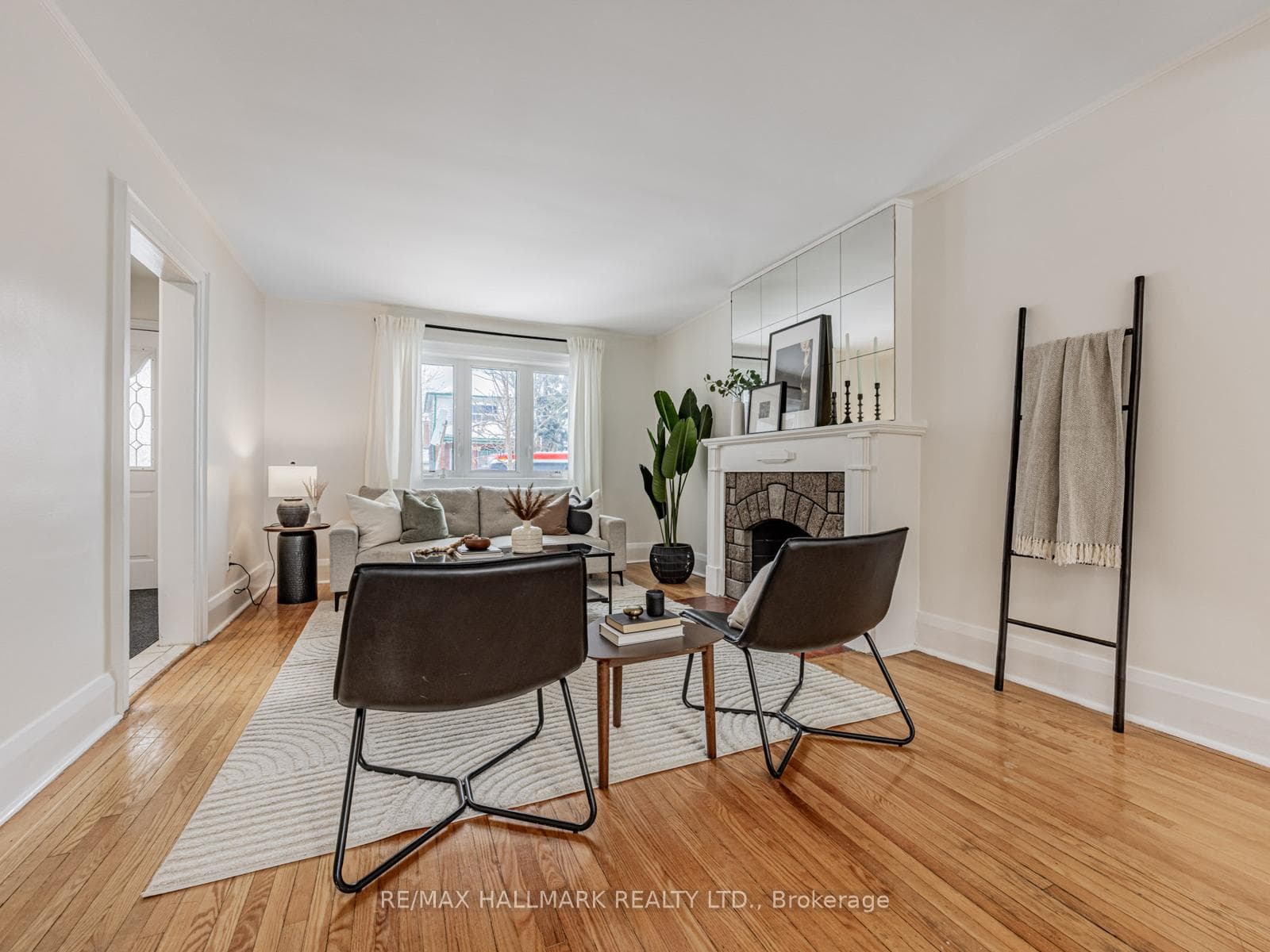 419 Mortimer Avenue photo 5