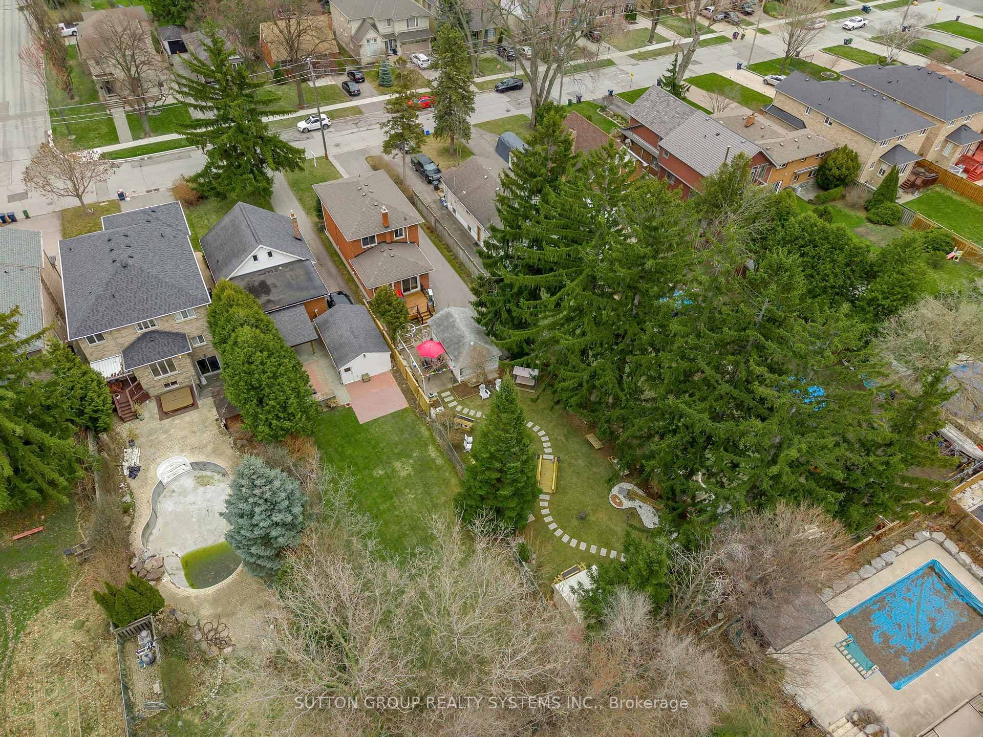 60 Shaver Avenue photo 50