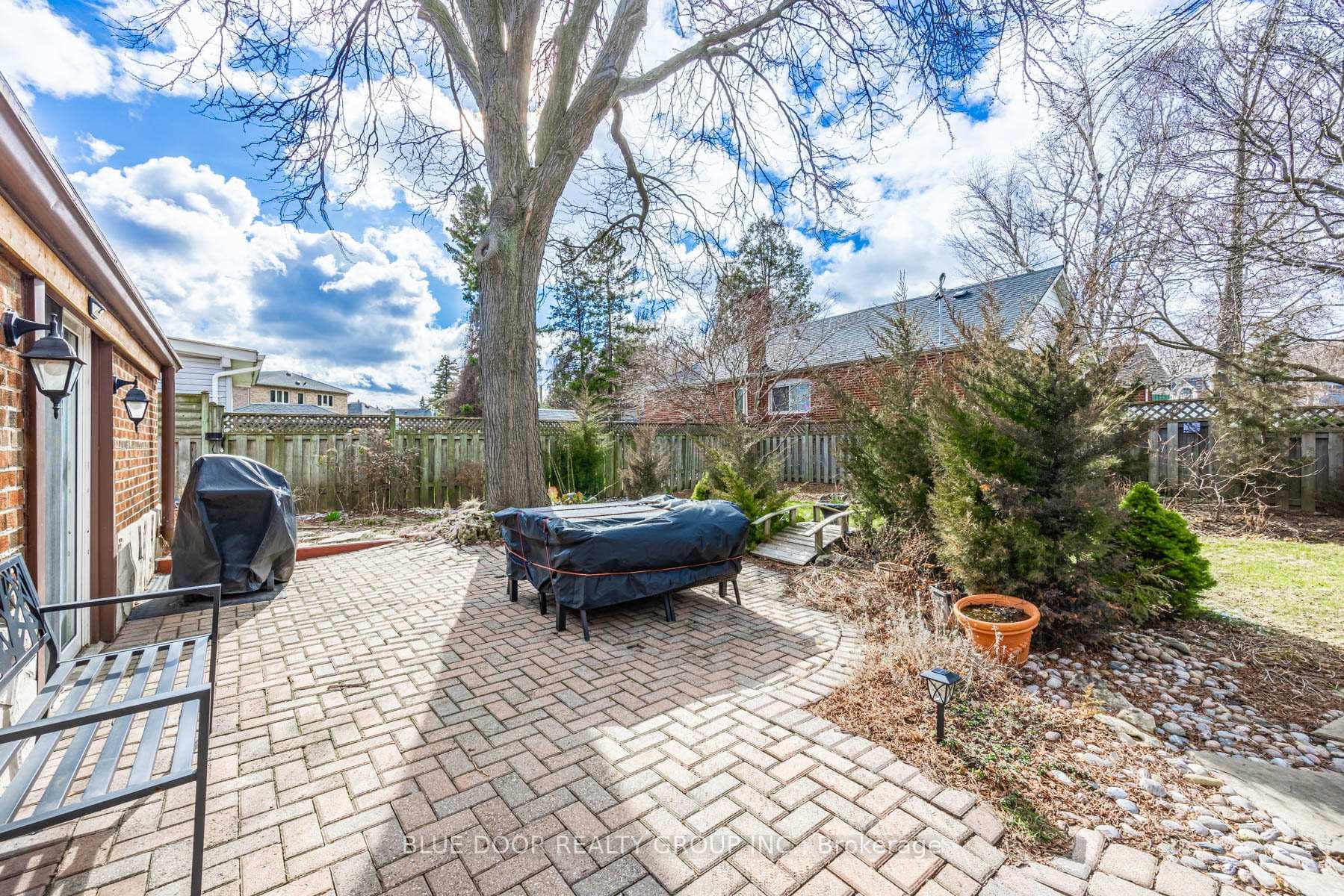 54 Glenshaw Crescent photo 27