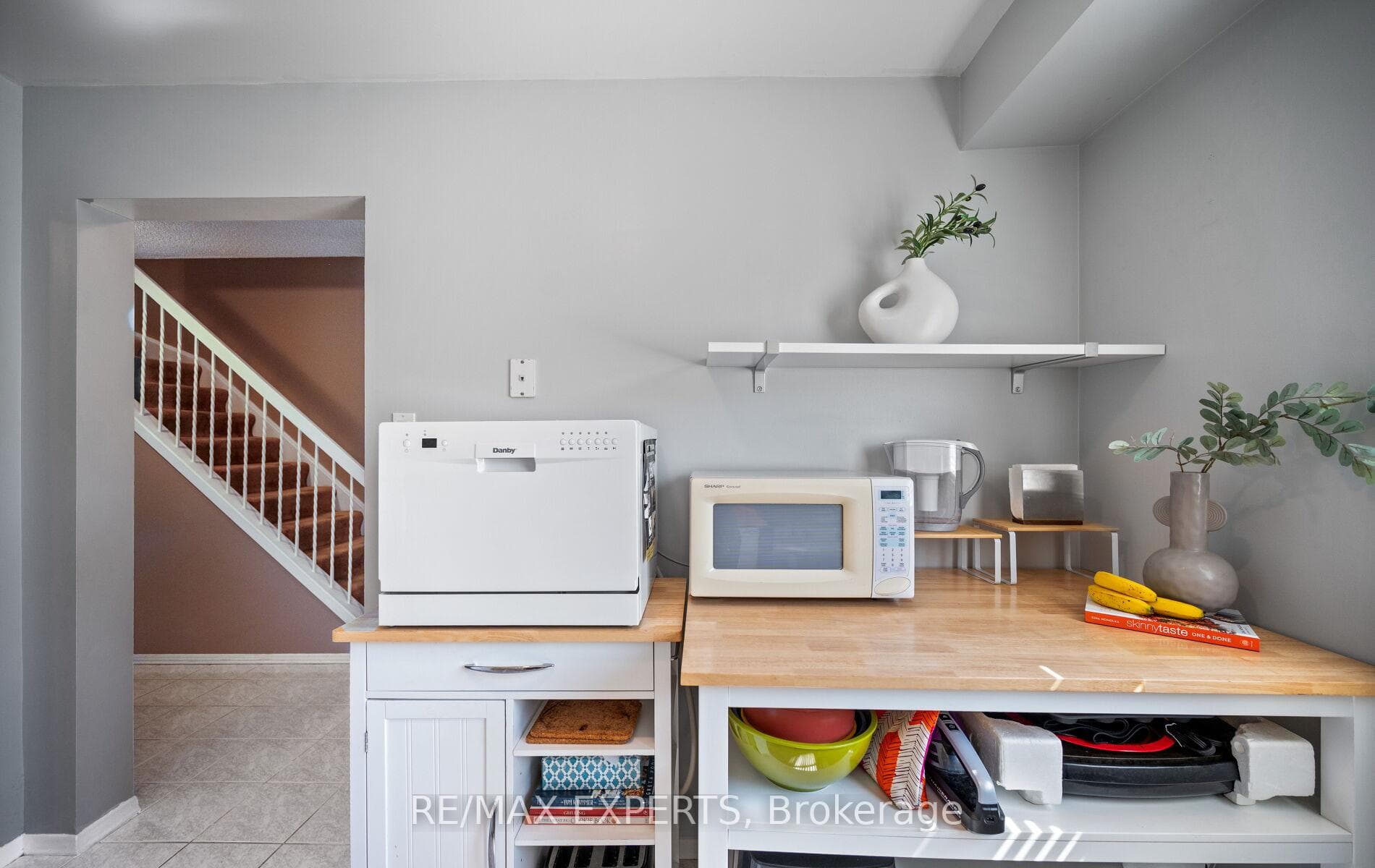 161 Moregate Crescent Unit 15 photo 18