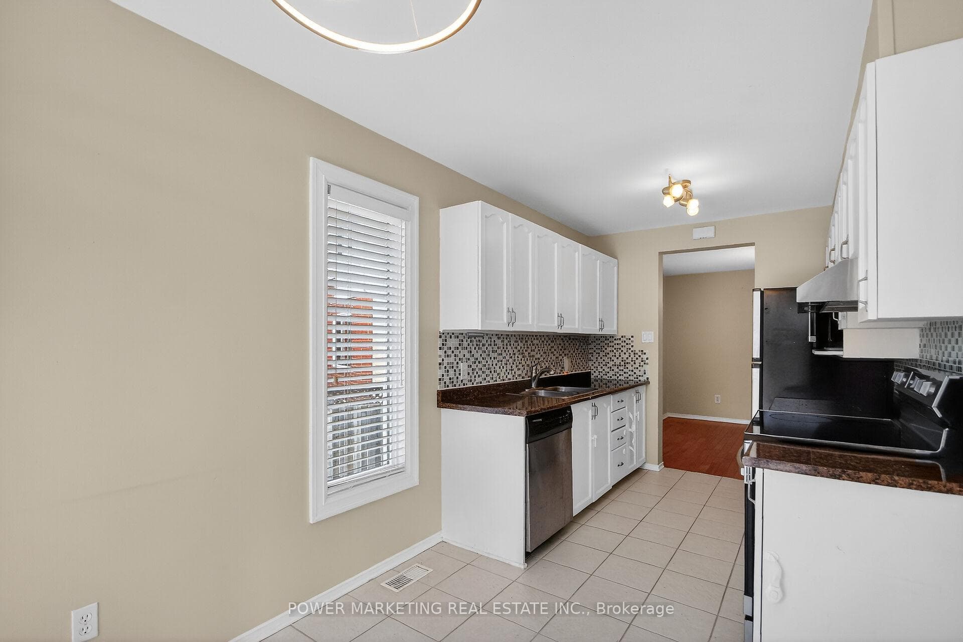 6410 Sablewood Place photo 34