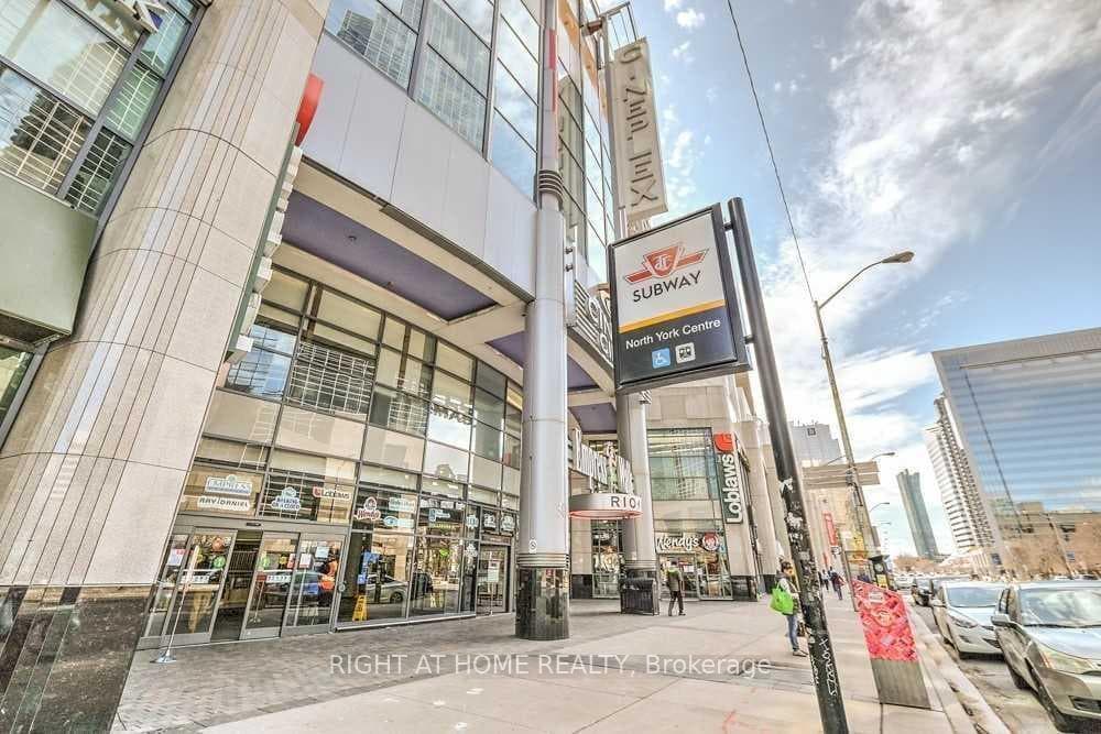 8 Hillcrest Avenue Unit 1801 photo 25