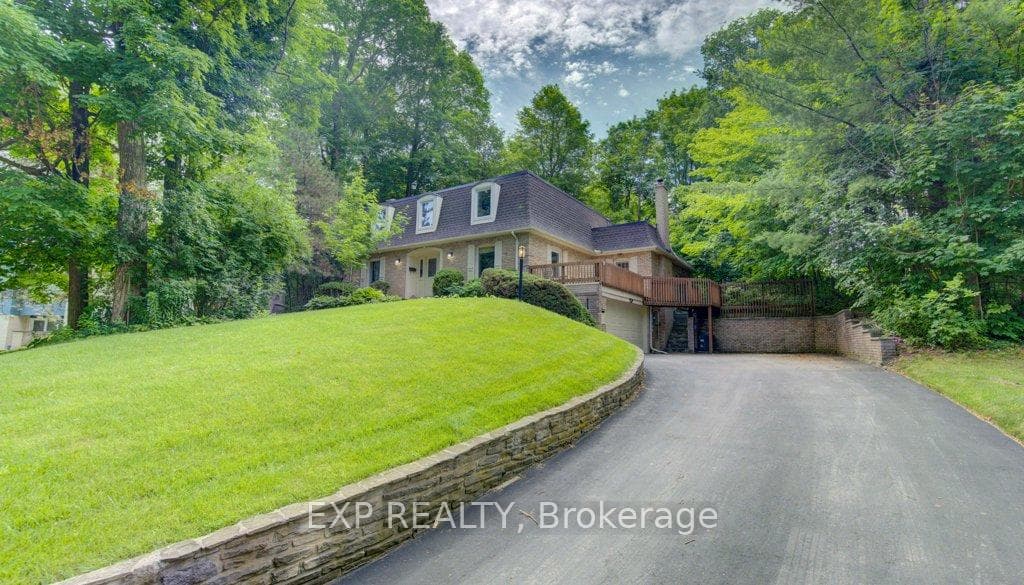 318 Shakespeare Place photo 3