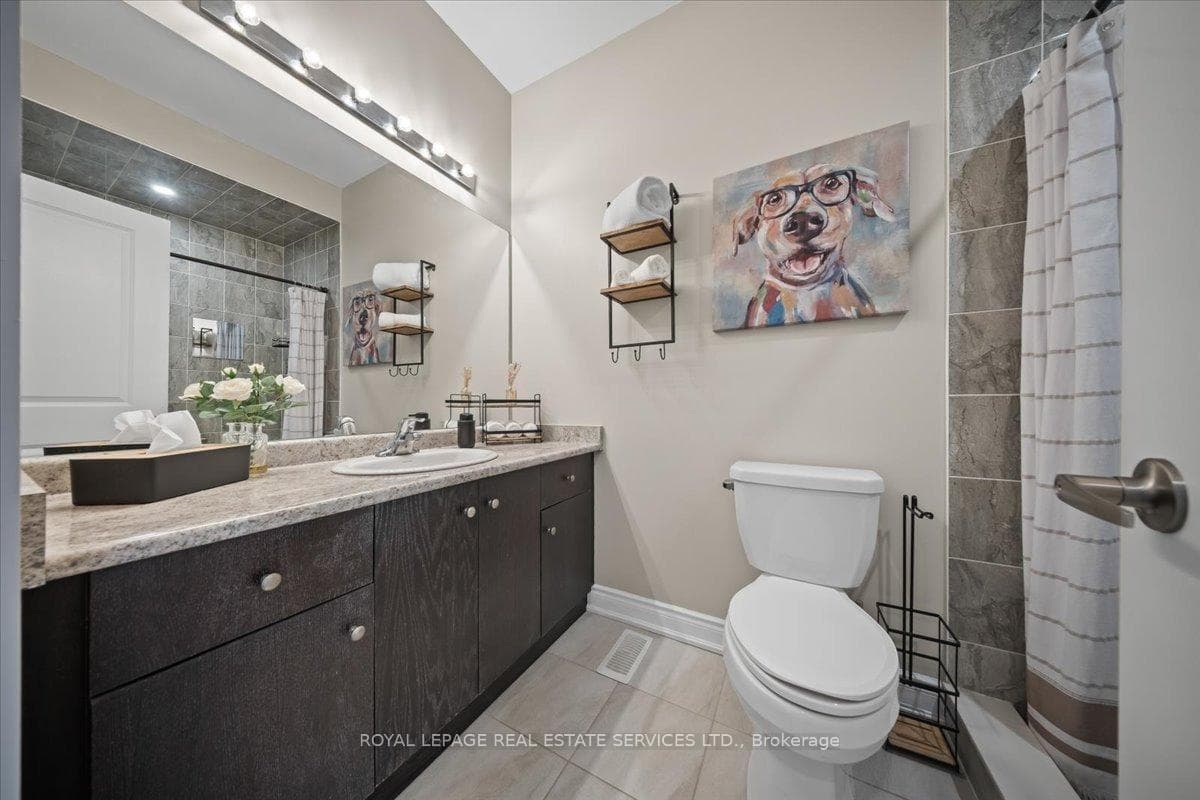 24 Gilroy Court photo 24
